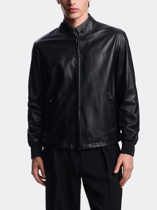 Куртки и дубленки Emporio Armani модель EM003536-AF19275-UC001 Фото