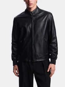 Куртки и дубленки Emporio Armani модель EM003536-AF19275-UC001 Фото