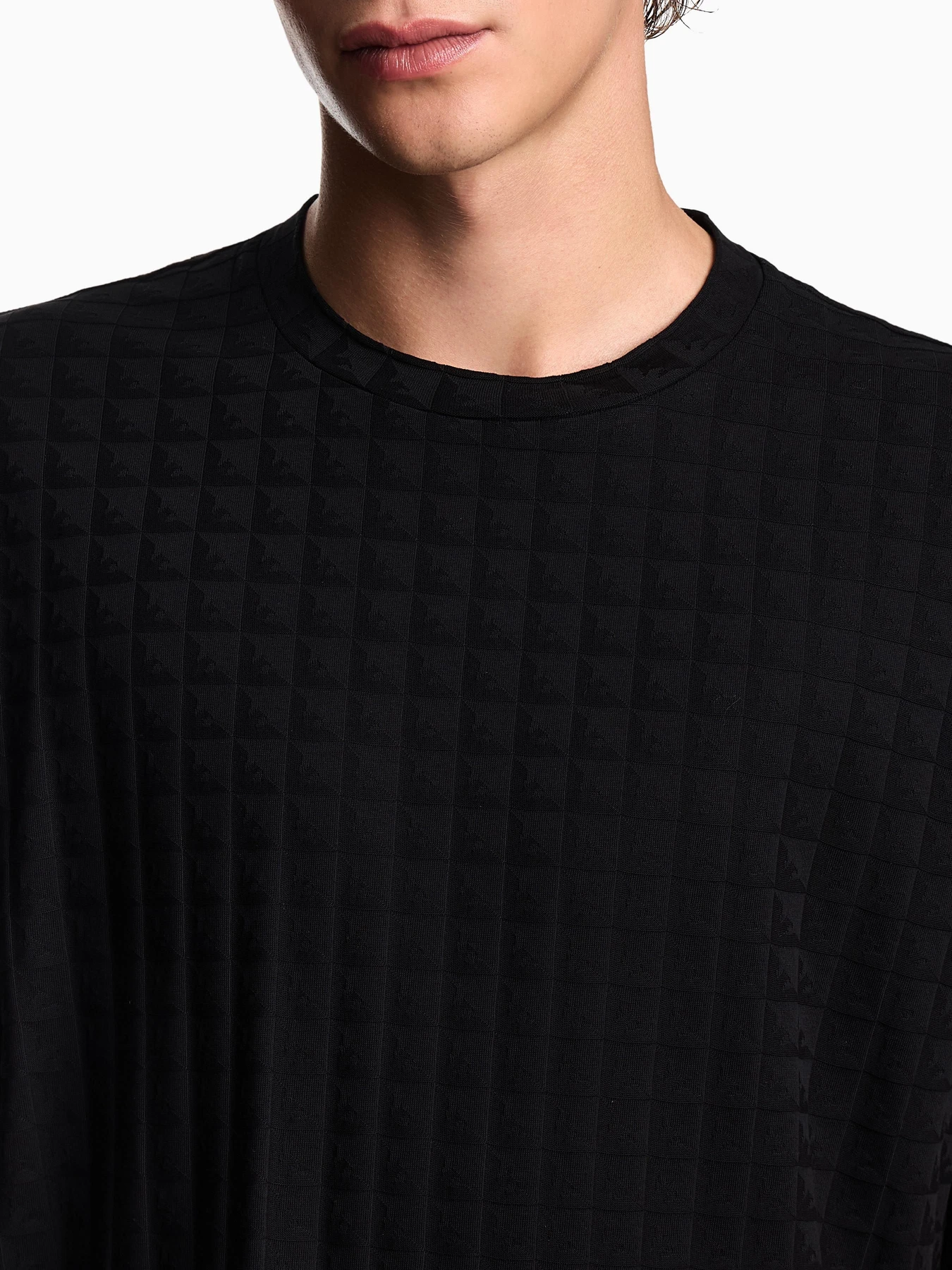 Футболки и поло Emporio Armani модель EM002967-AF10762-FC230 Футболки и поло Emporio Armani модель EM002967-AF10762-FC230 Фото