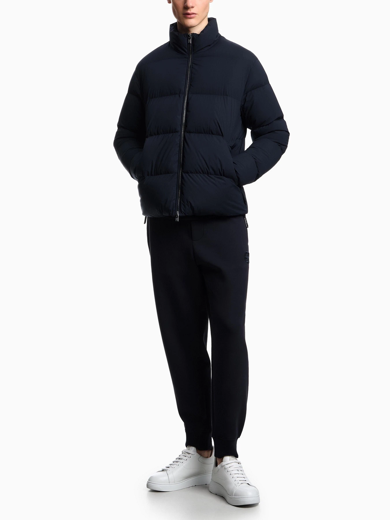 Куртки и дубленки Emporio Armani модель 8N1BQ3-1NLRZ-0920 Куртки и дубленки Emporio Armani модель 8N1BQ3-1NLRZ-0920 Фото