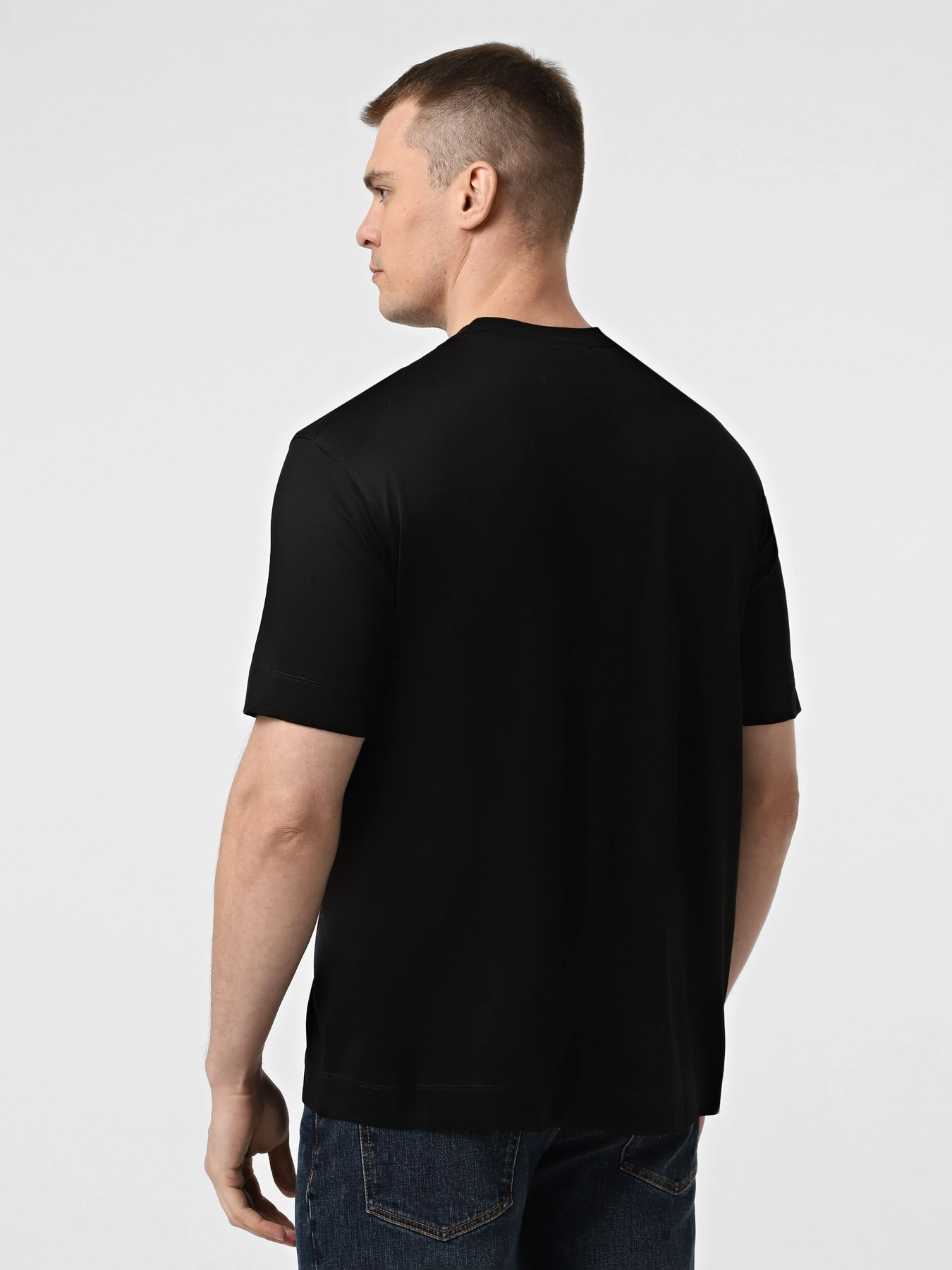 Футболки и поло Emporio Armani модель EM002978-AF10761-UC001 Футболки и поло Emporio Armani модель EM002978-AF10761-UC001 Фото