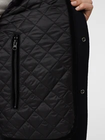 Куртки и дубленки Emporio Armani модель EM003487-AF19248-UB109 Фото