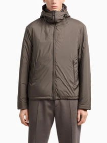 Куртки та дублянки Emporio Armani модель EM003042-AF18503-U8143 Фото