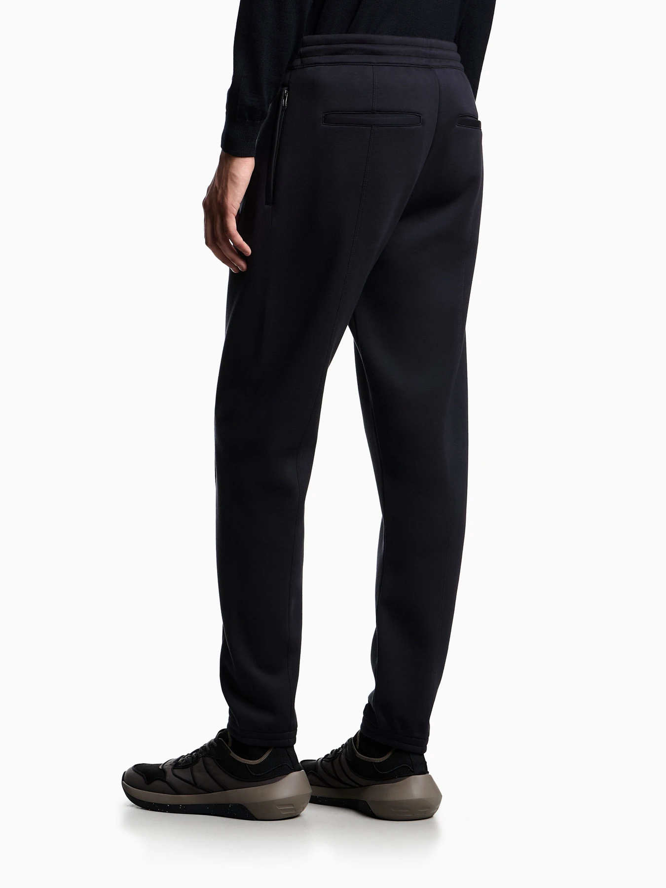 Штани Emporio Armani модель EM003051-AF17545-UB118 Штани Emporio Armani модель EM003051-AF17545-UB118 Фото
