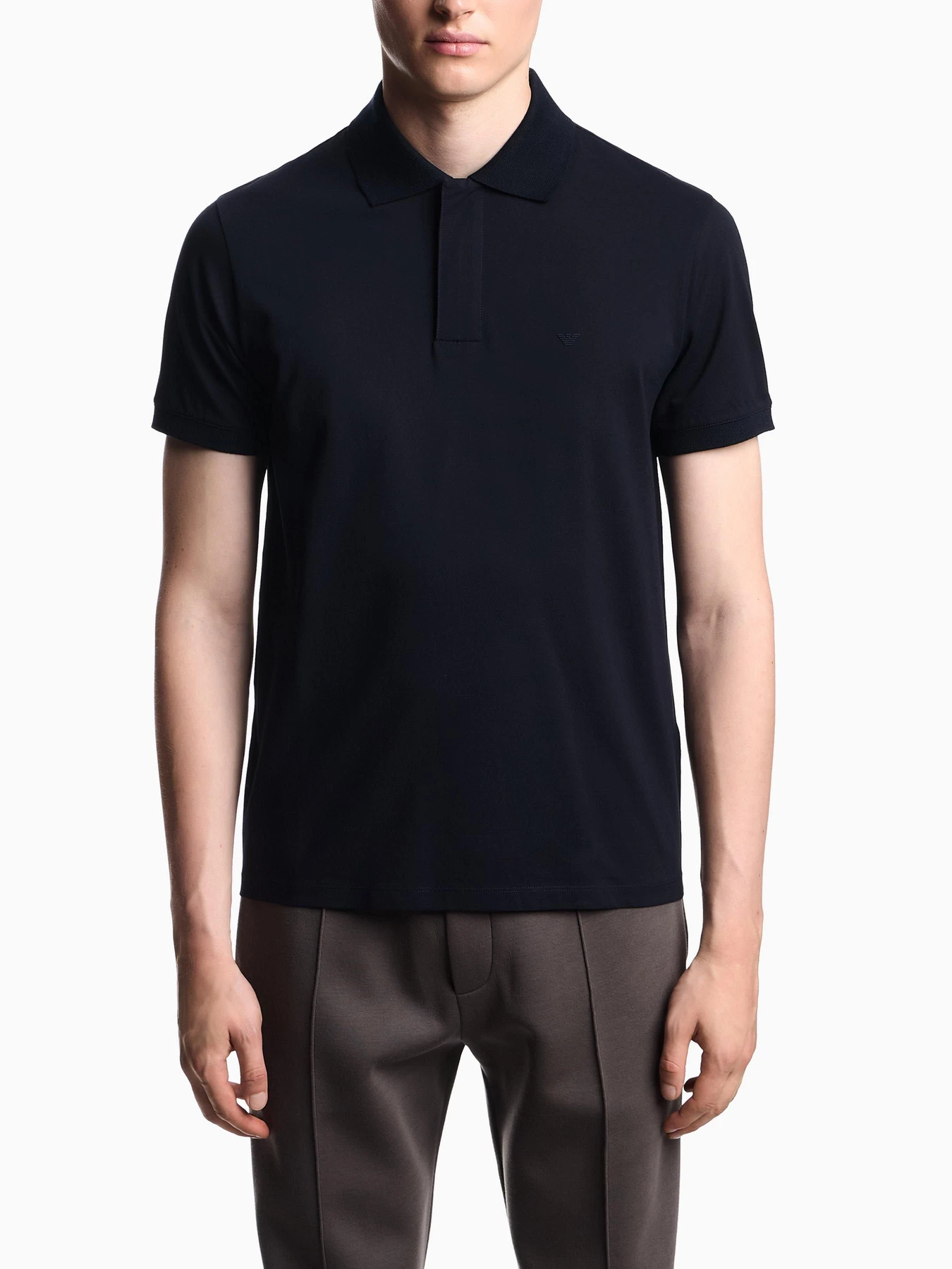 Футболки и поло Emporio Armani модель EM003171-AF13742-UB118 Футболки и поло Emporio Armani модель EM003171-AF13742-UB118 Фото