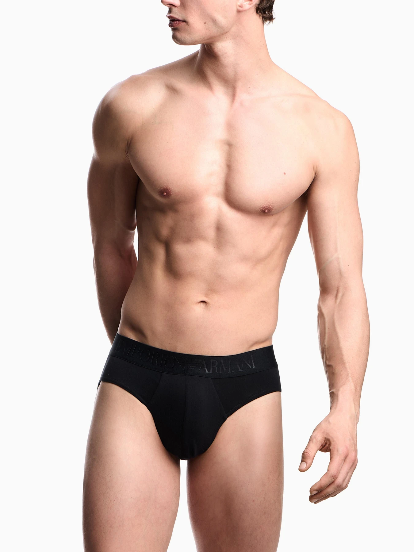 Нижнее белье Emporio Armani модель EM000229-AF15374-UC001 Нижнее белье Emporio Armani модель EM000229-AF15374-UC001 Фото