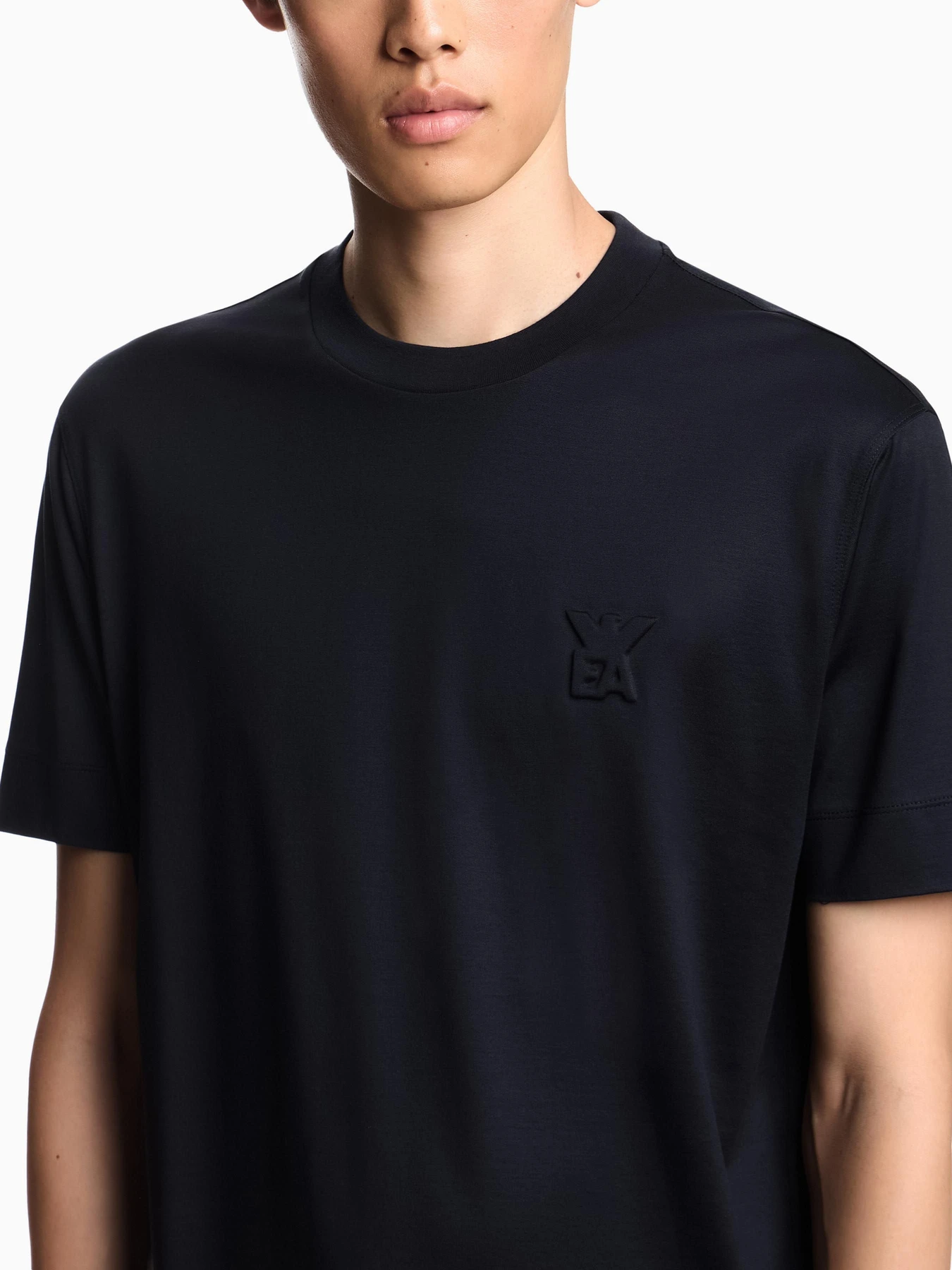 Футболки и поло Emporio Armani модель EM002963-AF10761-UB118 Футболки и поло Emporio Armani модель EM002963-AF10761-UB118 Фото