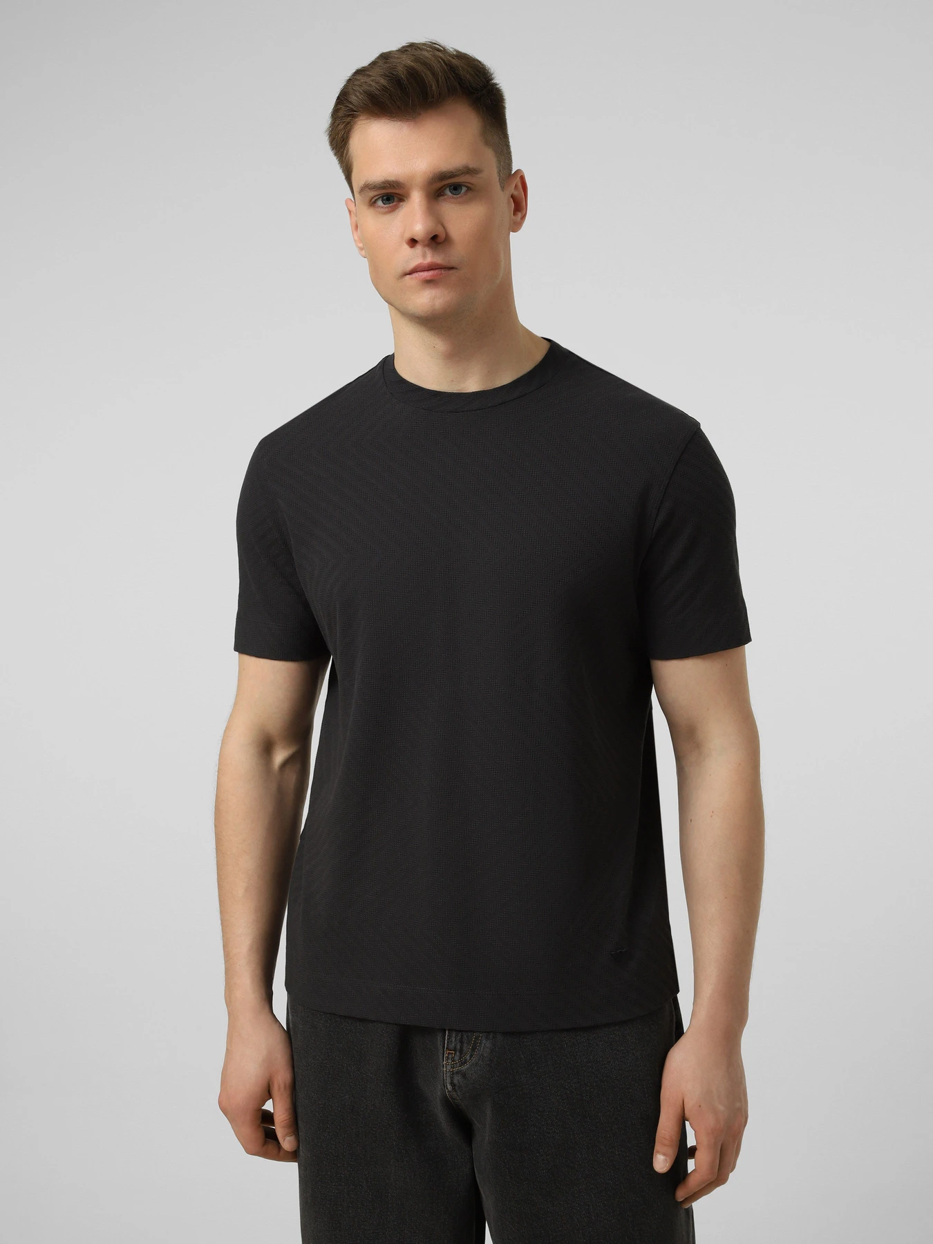 Футболки и поло Emporio Armani модель EM001289-AF10762-FC285 Футболки и поло Emporio Armani модель EM001289-AF10762-FC285 Фото