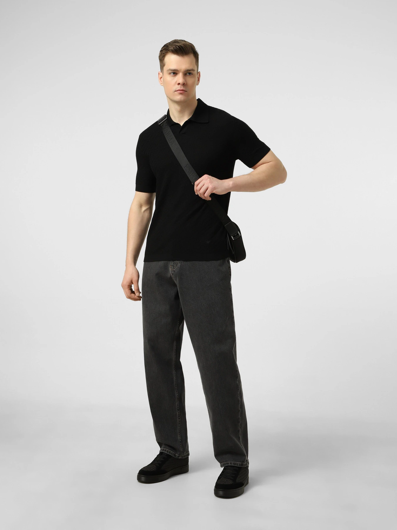 Футболки и поло Emporio Armani модель EM004312-AF23757-UC001 Футболки и поло Emporio Armani модель EM004312-AF23757-UC001 Фото
