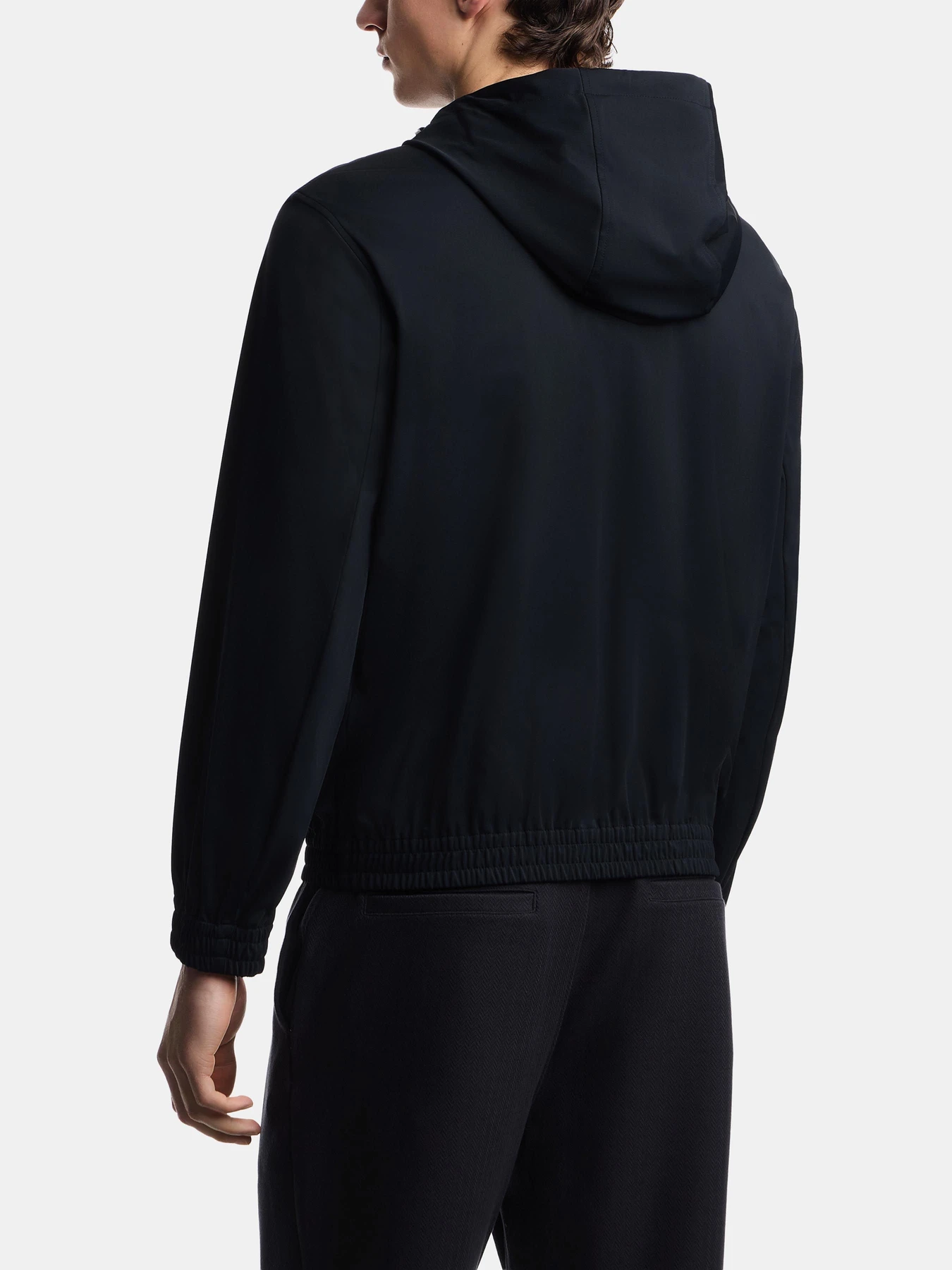 Куртки и дубленки Emporio Armani модель EM004496-AF23435-UB118 Куртки и дубленки Emporio Armani модель EM004496-AF23435-UB118 Фото