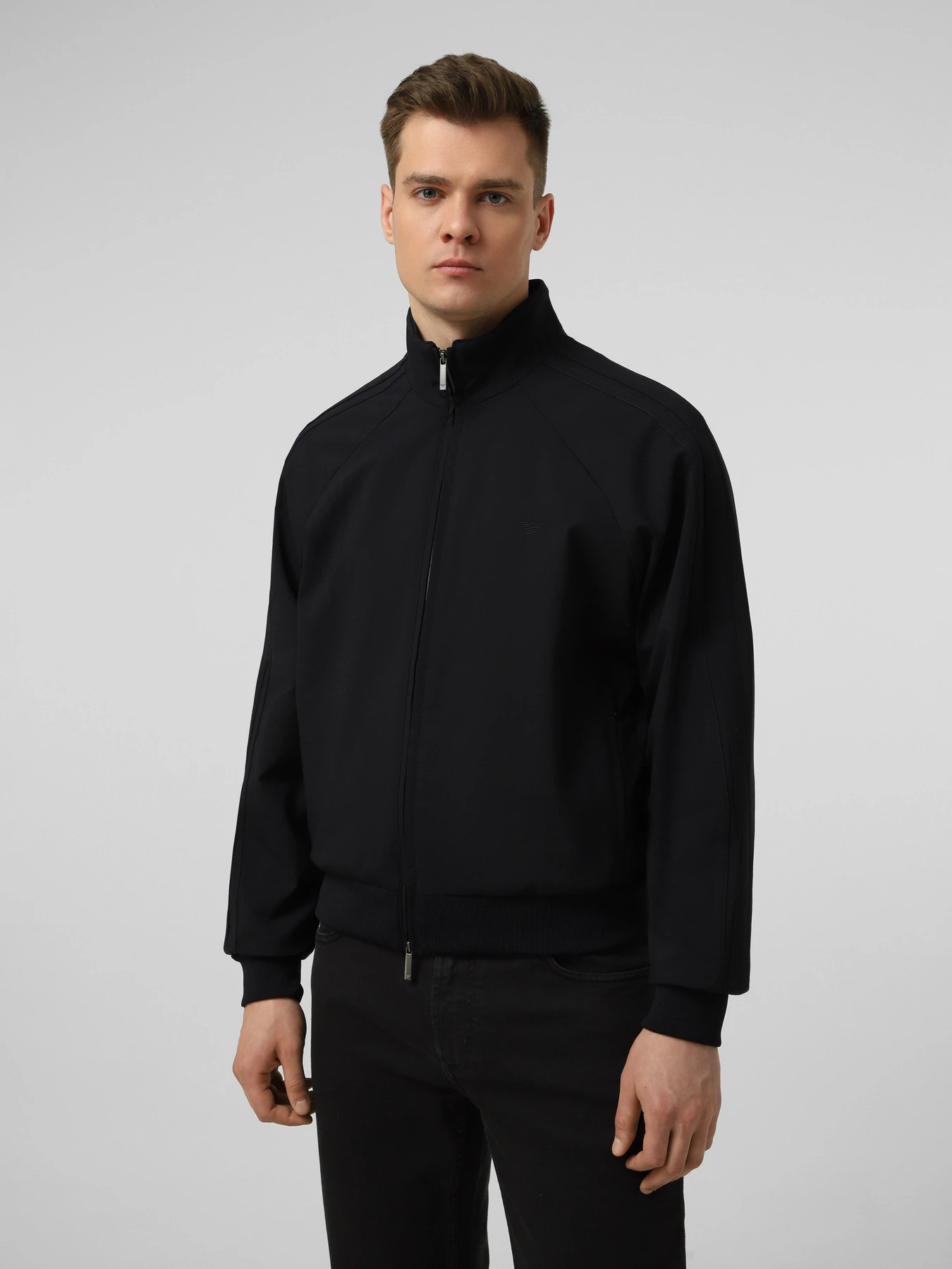 Худи и свитшоты Emporio Armani модель EM004723-TE19333-UB109 Худи и свитшоты Emporio Armani модель EM004723-TE19333-UB109 Фото