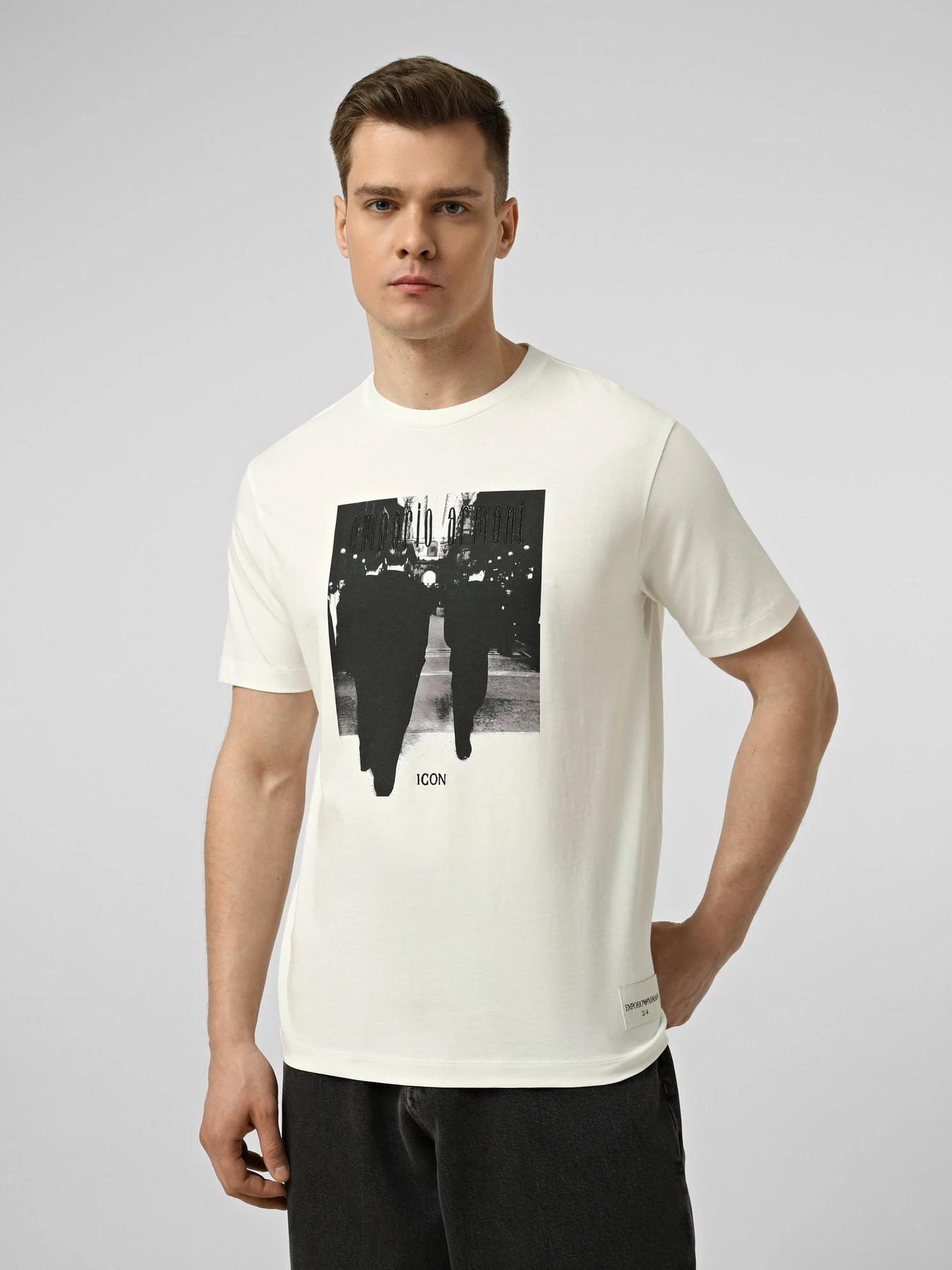 Футболки и поло Emporio Armani модель EM004751-AF23082-F0042 Футболки и поло Emporio Armani модель EM004751-AF23082-F0042 Фото