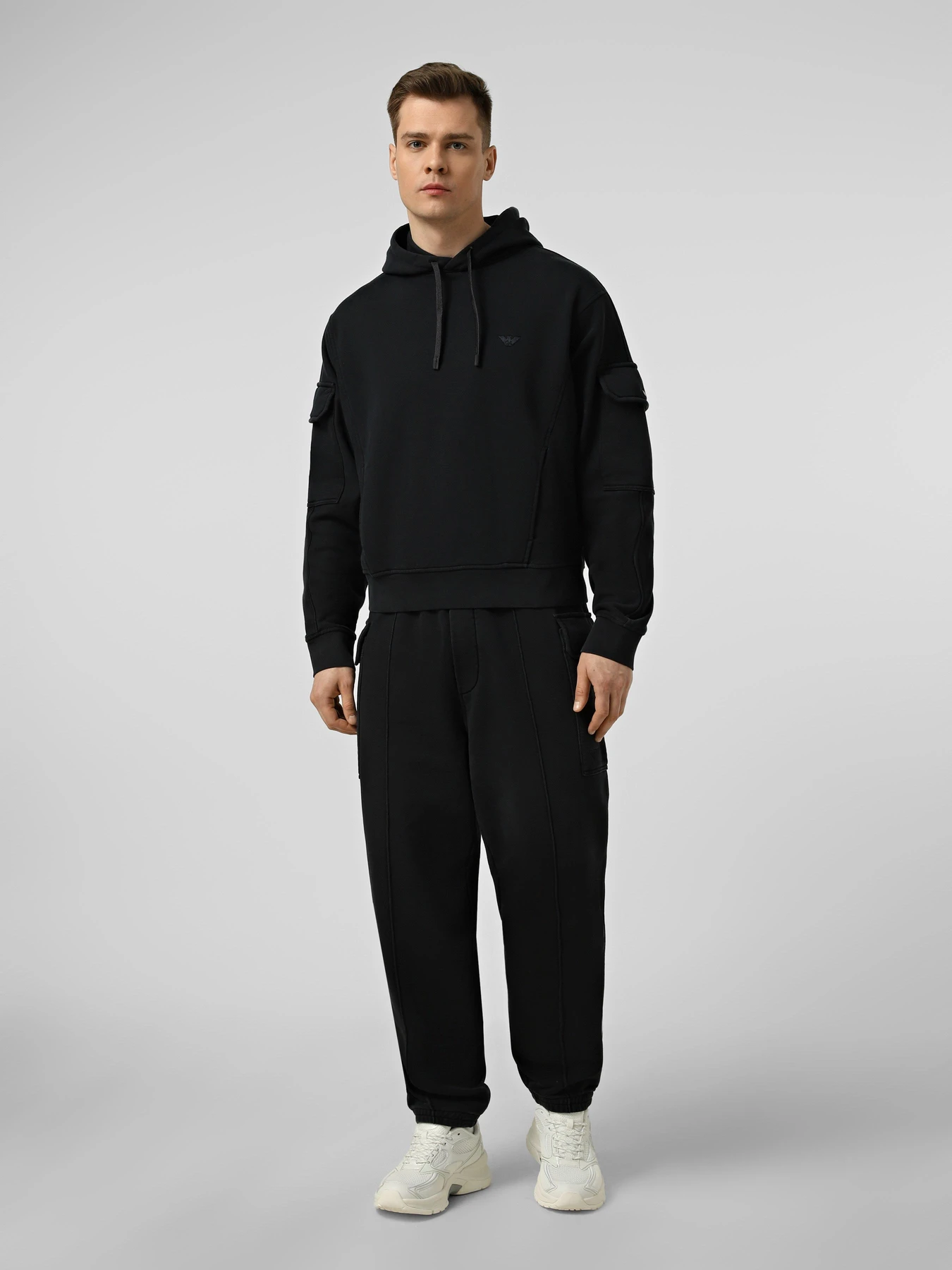 Худи и свитшоты Emporio Armani модель EM004863-AF13713-UB118 Худи и свитшоты Emporio Armani модель EM004863-AF13713-UB118 Фото