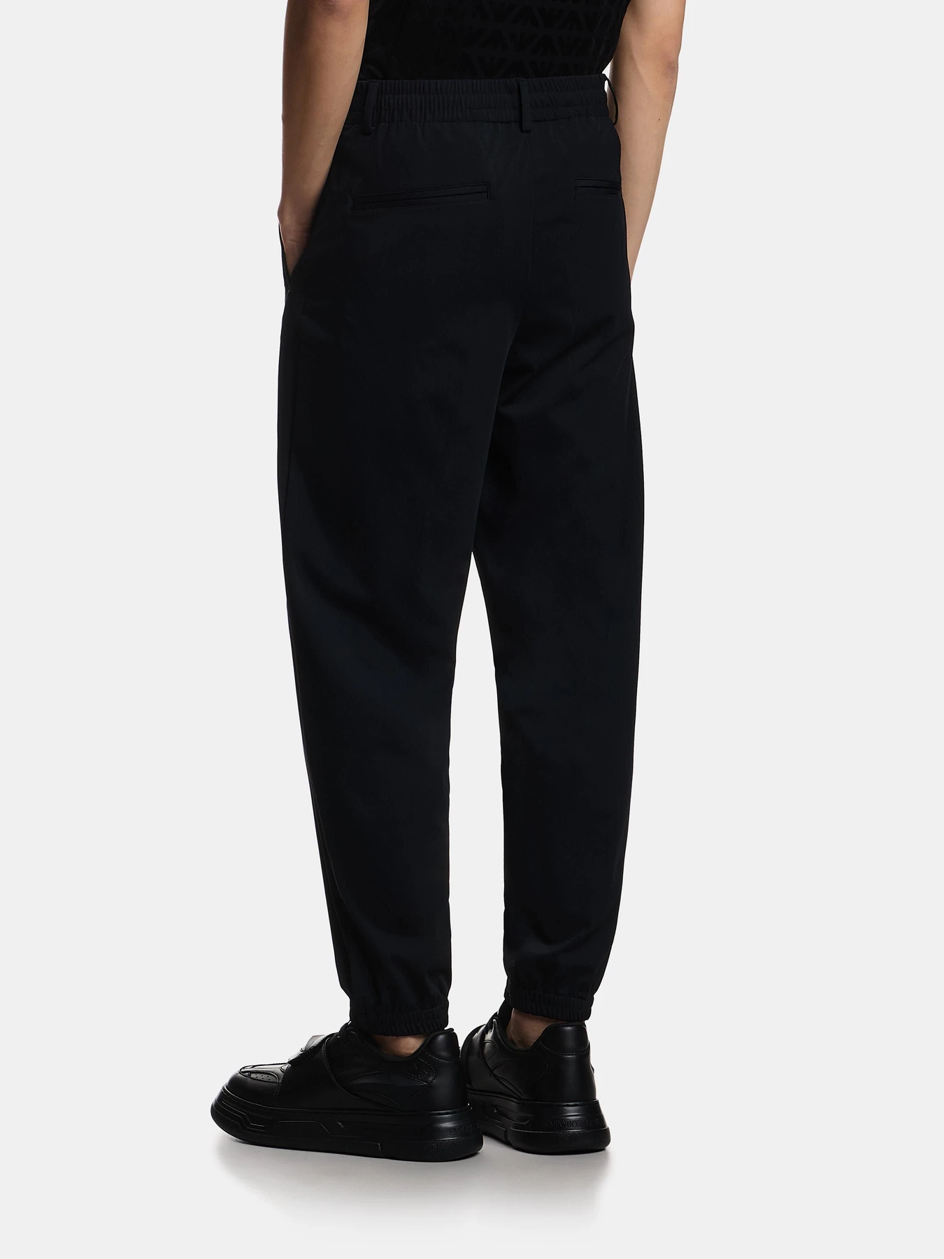 Штани Emporio Armani модель EM004906-AF23435-UB118 Штани Emporio Armani модель EM004906-AF23435-UB118 Фото