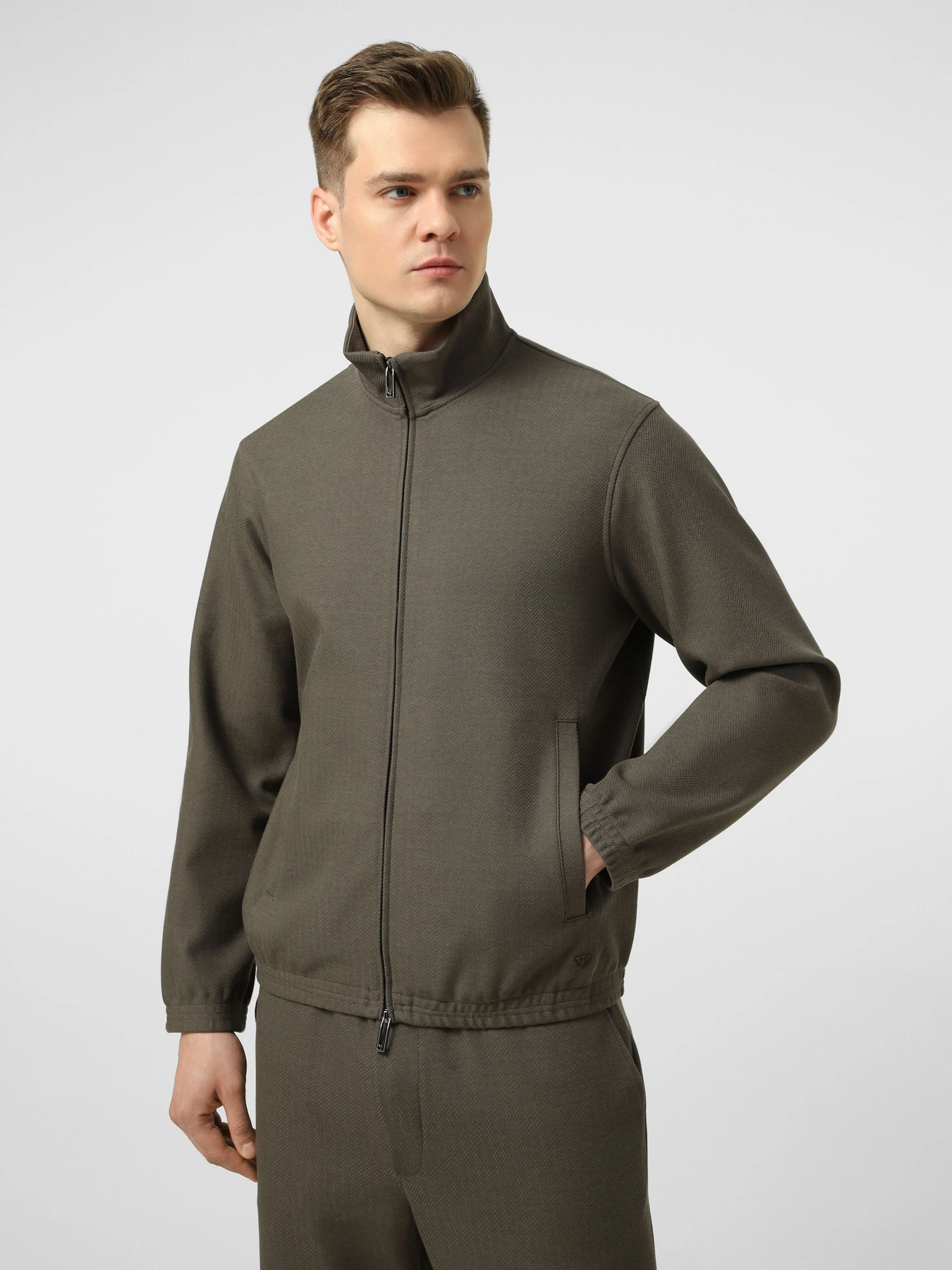 Худи и свитшоты Emporio Armani модель EM005380-AF13700-F8221 Худи и свитшоты Emporio Armani модель EM005380-AF13700-F8221 Фото