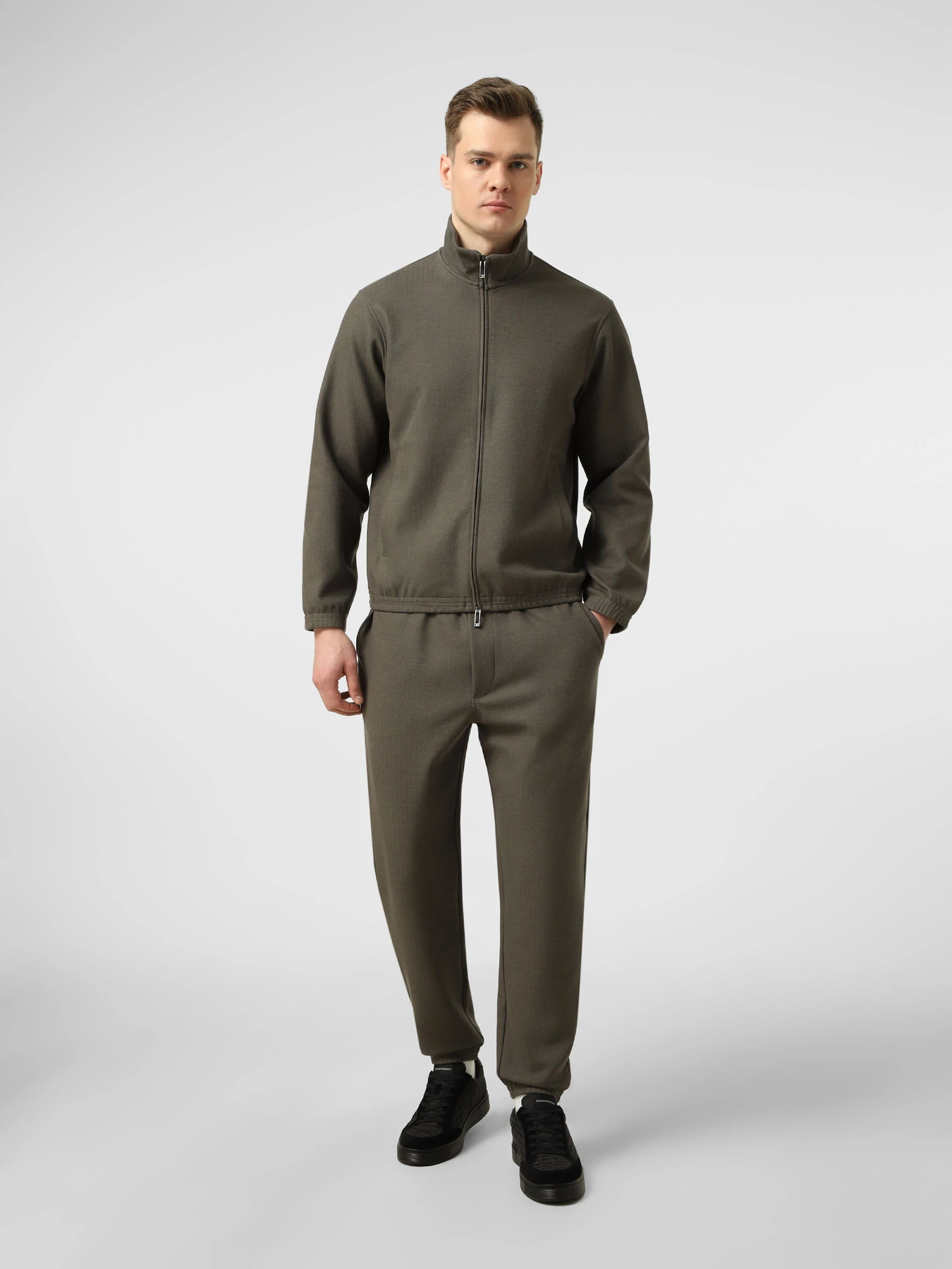 Штани Emporio Armani модель EM005382-AF13700-F8221 Фото