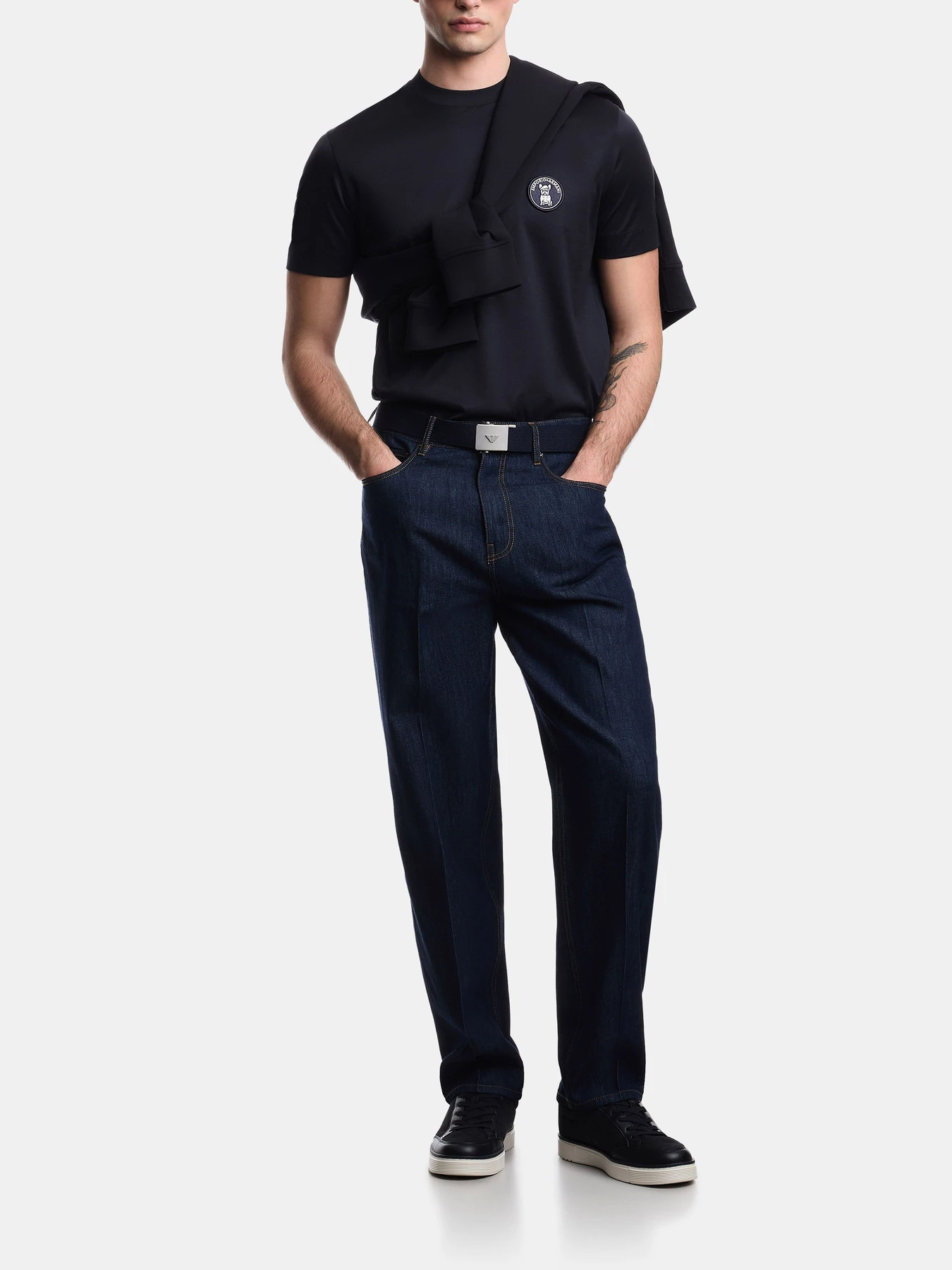 Джинсы Emporio Armani модель EM000664-AF24873-MB001 Джинсы Emporio Armani модель EM000664-AF24873-MB001 Фото