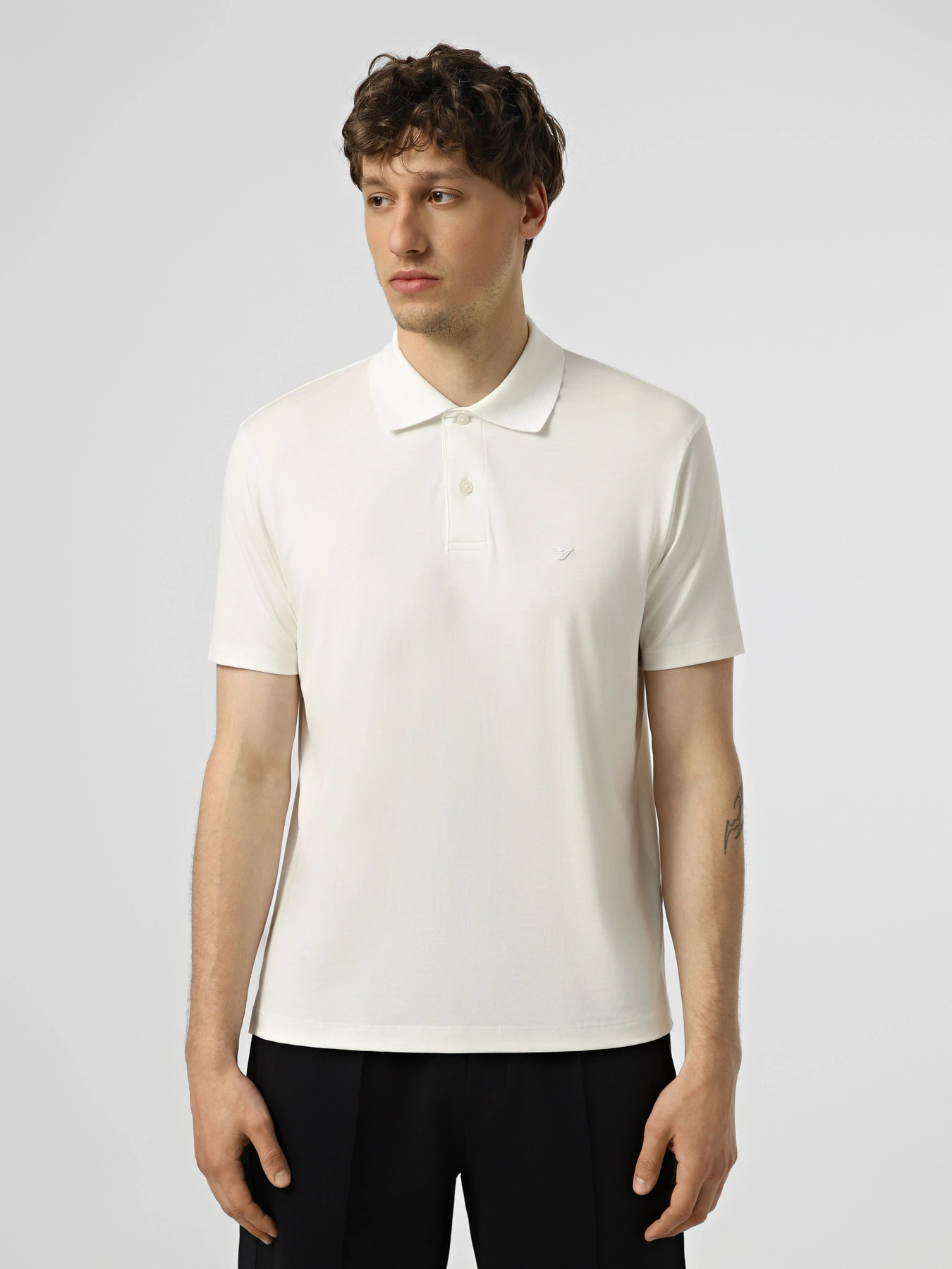 Футболки и поло Emporio Armani модель EM004526-AF13721-U0003 Футболки и поло Emporio Armani модель EM004526-AF13721-U0003 Фото
