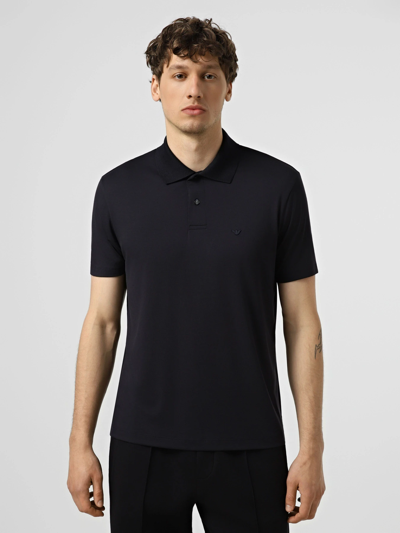 Футболки и поло Emporio Armani модель EM004526-AF13721-UB118 Футболки и поло Emporio Armani модель EM004526-AF13721-UB118 Фото