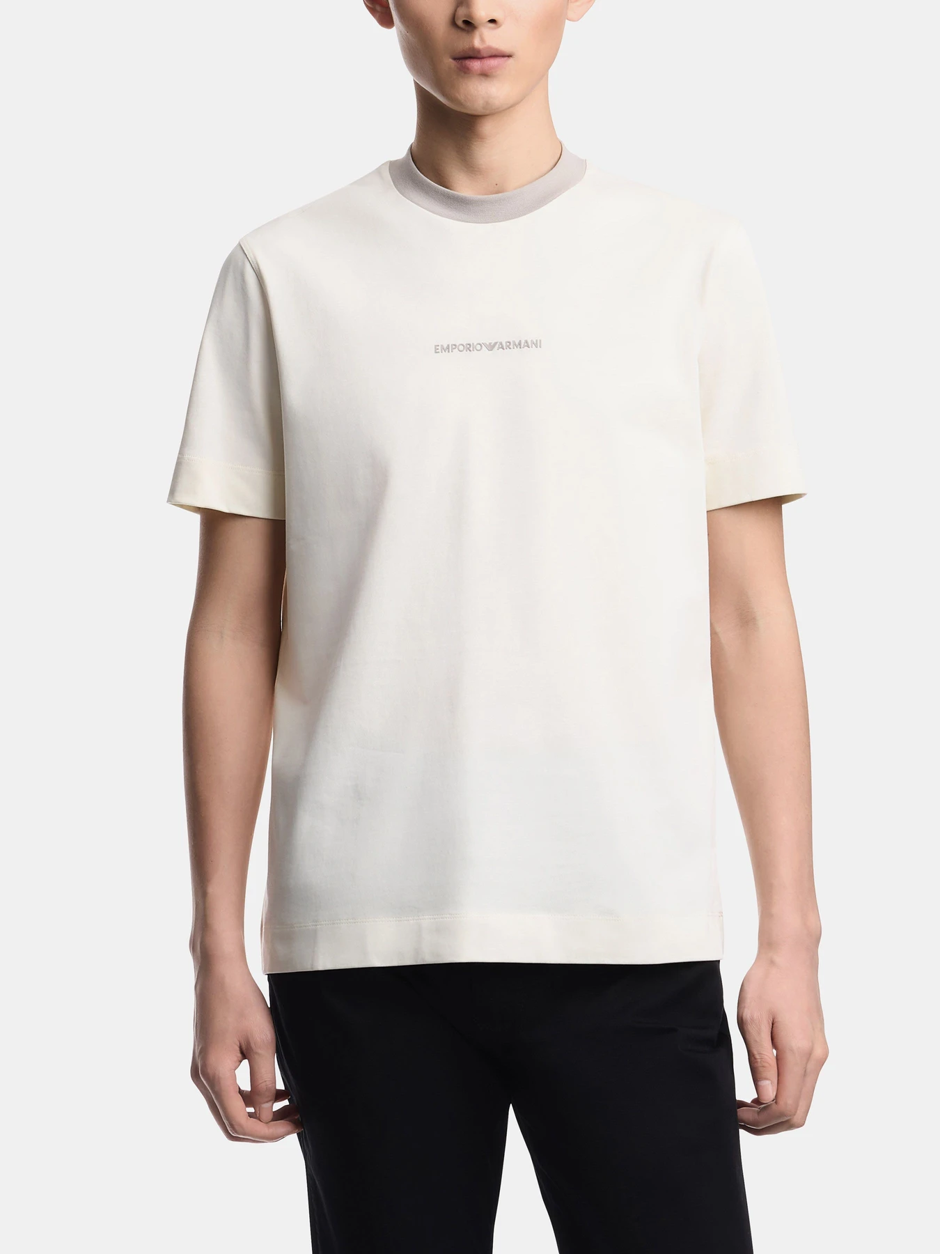 Футболки и поло Emporio Armani модель EM005257-AF13715-U1055 Футболки и поло Emporio Armani модель EM005257-AF13715-U1055 Фото