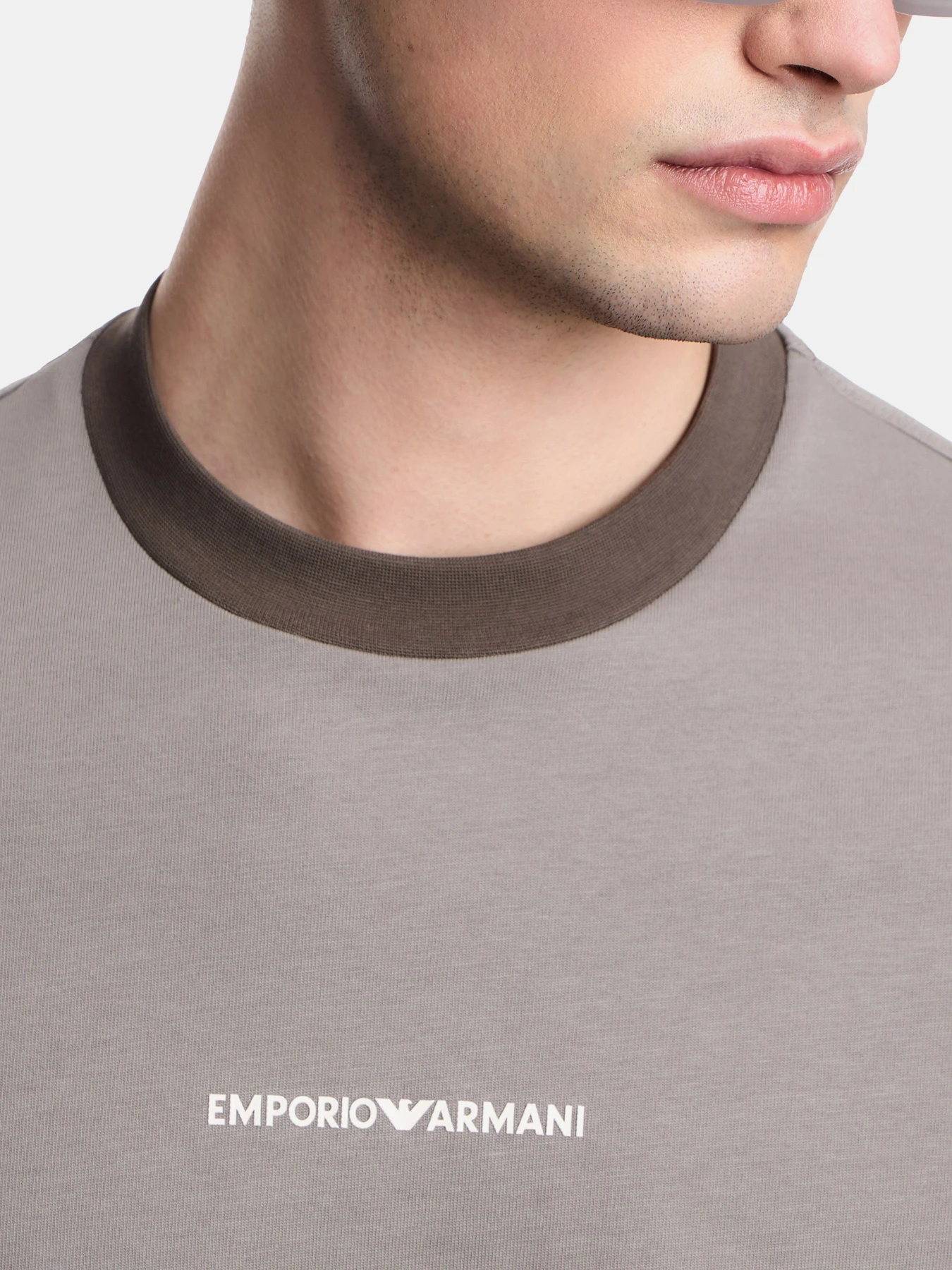 Футболки и поло Emporio Armani модель EM005257-AF13715-U8049 Футболки и поло Emporio Armani модель EM005257-AF13715-U8049 Фото