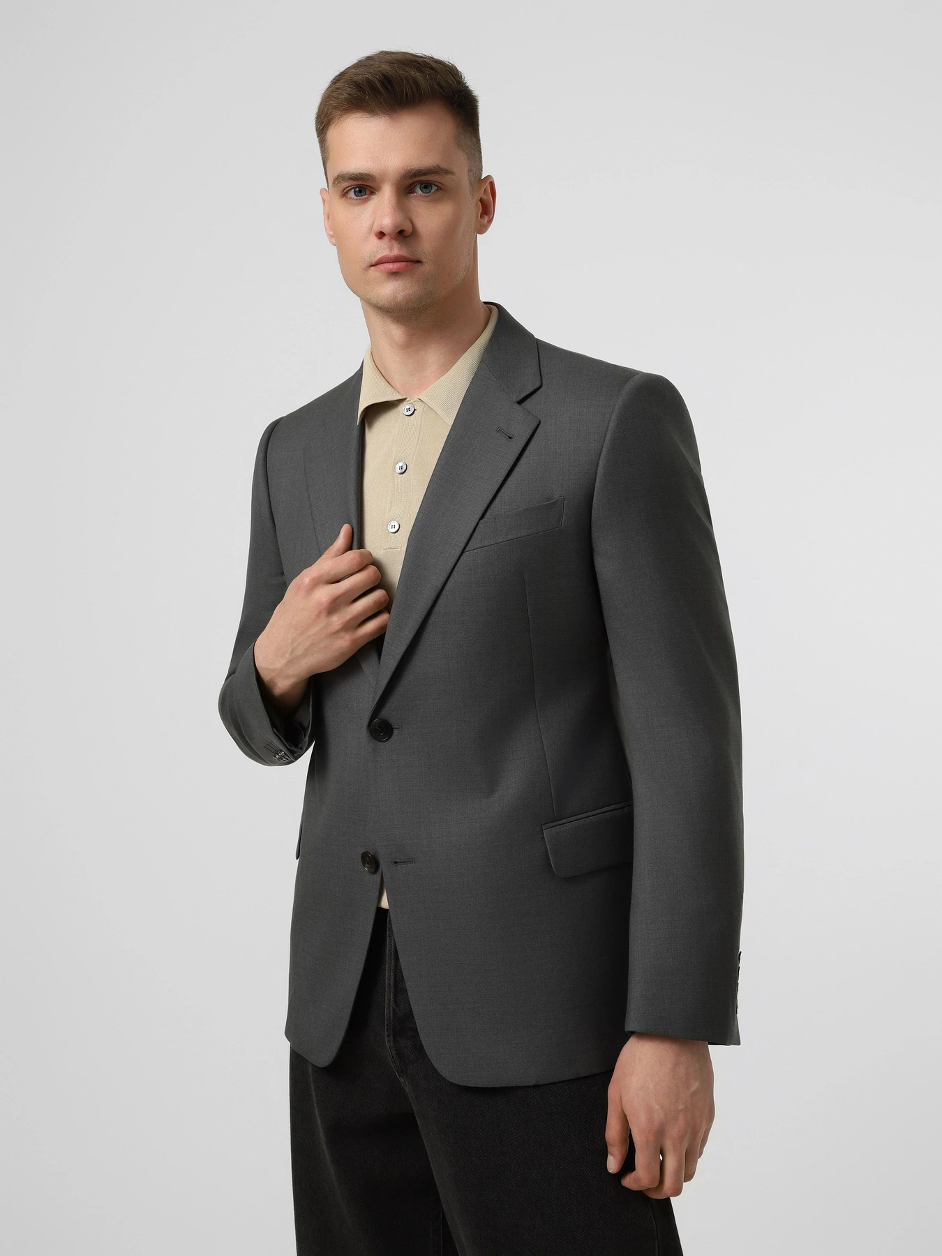 Пиджаки Emporio Armani модель EM003879-TE15036-O8002 Фото