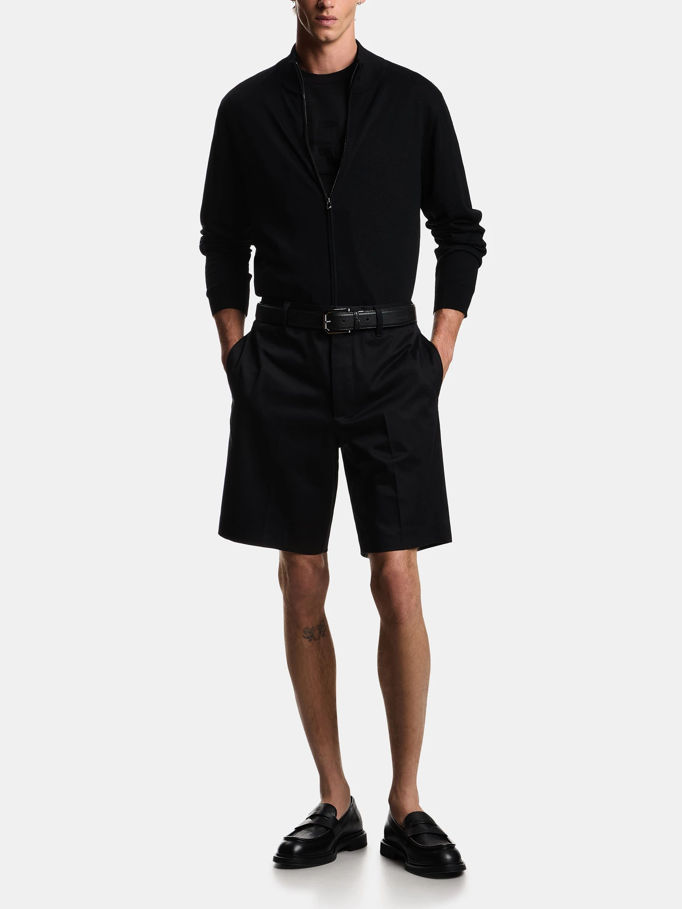 Шорты Emporio Armani модель EM004907-AF23585-UC001 Шорты Emporio Armani модель EM004907-AF23585-UC001 Фото