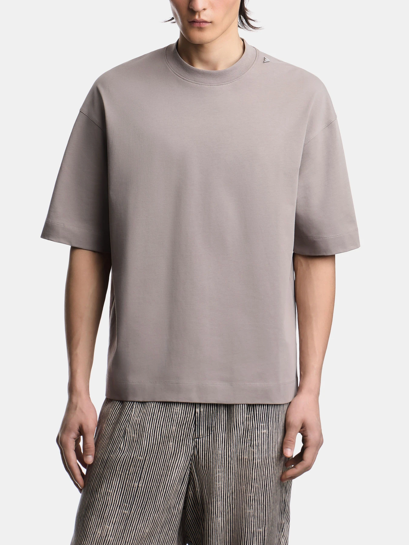 Футболки и поло Emporio Armani модель EM005256-AF24740-U8049 Футболки и поло Emporio Armani модель EM005256-AF24740-U8049 Фото