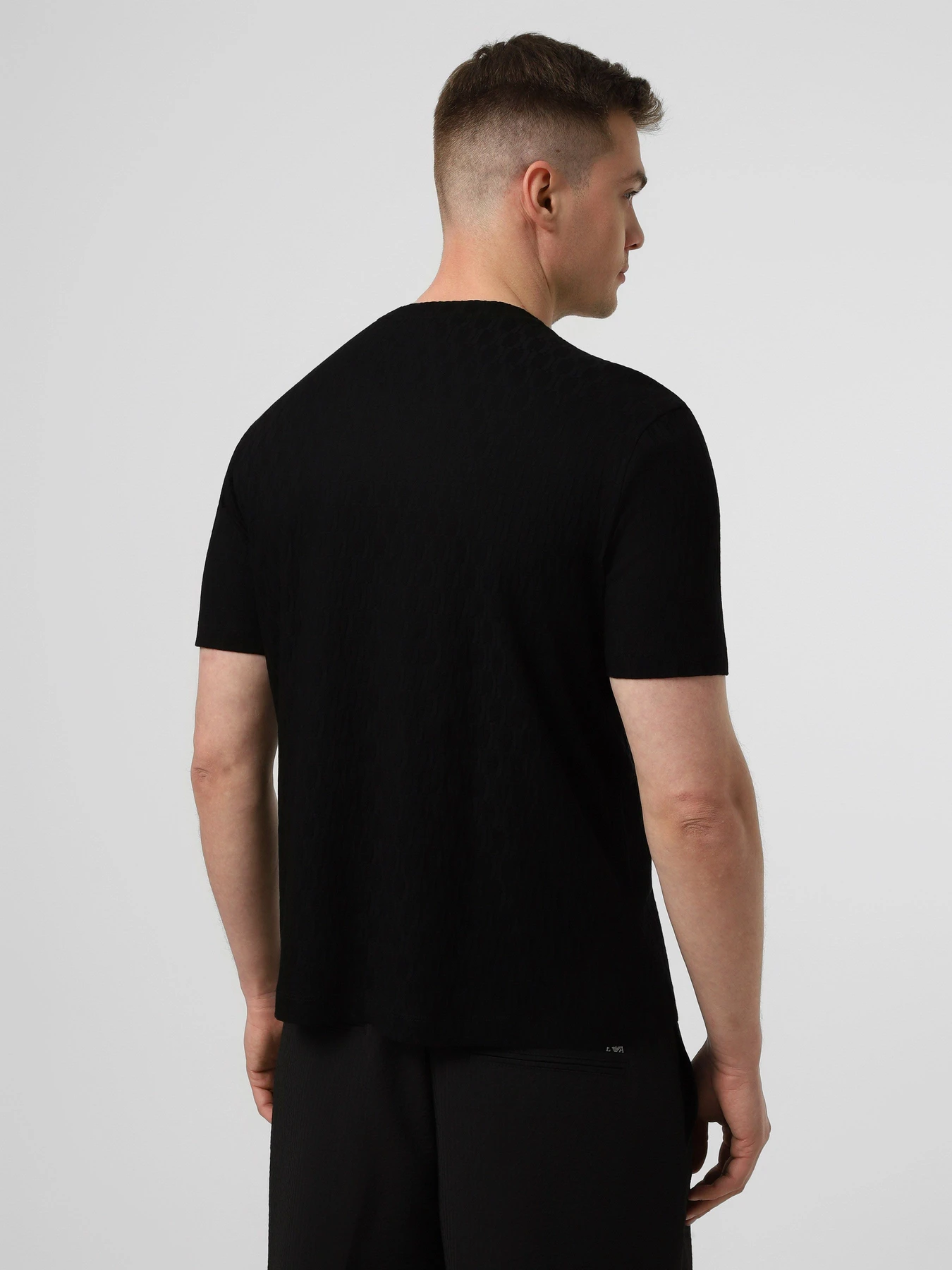 Футболки и поло Emporio Armani модель EM005699-AF25298-UC001 Футболки и поло Emporio Armani модель EM005699-AF25298-UC001 Фото