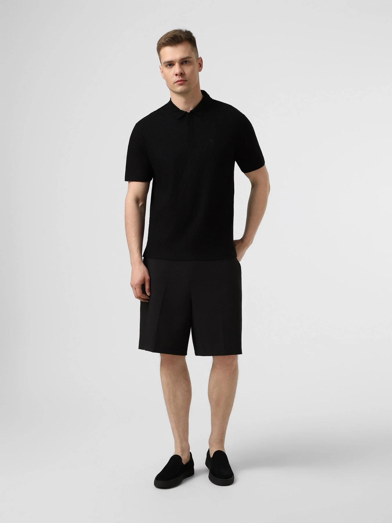 Футболки и поло Emporio Armani модель EM005700-AF25298-UC001 Футболки и поло Emporio Armani модель EM005700-AF25298-UC001 Фото