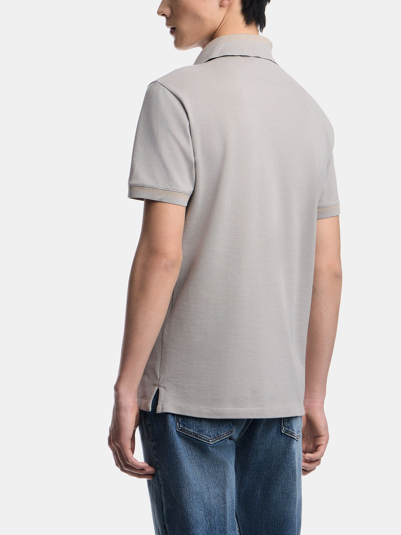 Футболки и поло Emporio Armani модель EM005798-AF12955-U8049 Футболки и поло Emporio Armani модель EM005798-AF12955-U8049 Фото