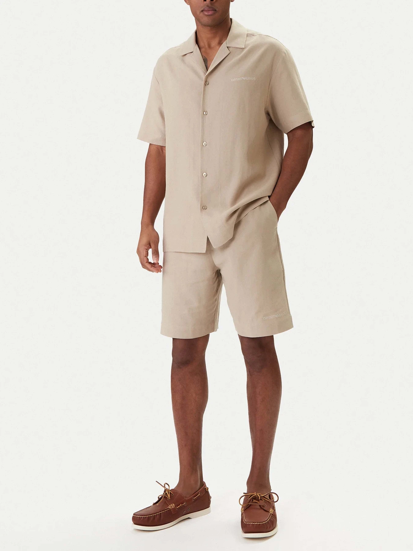 Одежда для пляжа Emporio Armani модель EM000681-AF20590-U6213 Одежда для пляжа Emporio Armani модель EM000681-AF20590-U6213 Фото