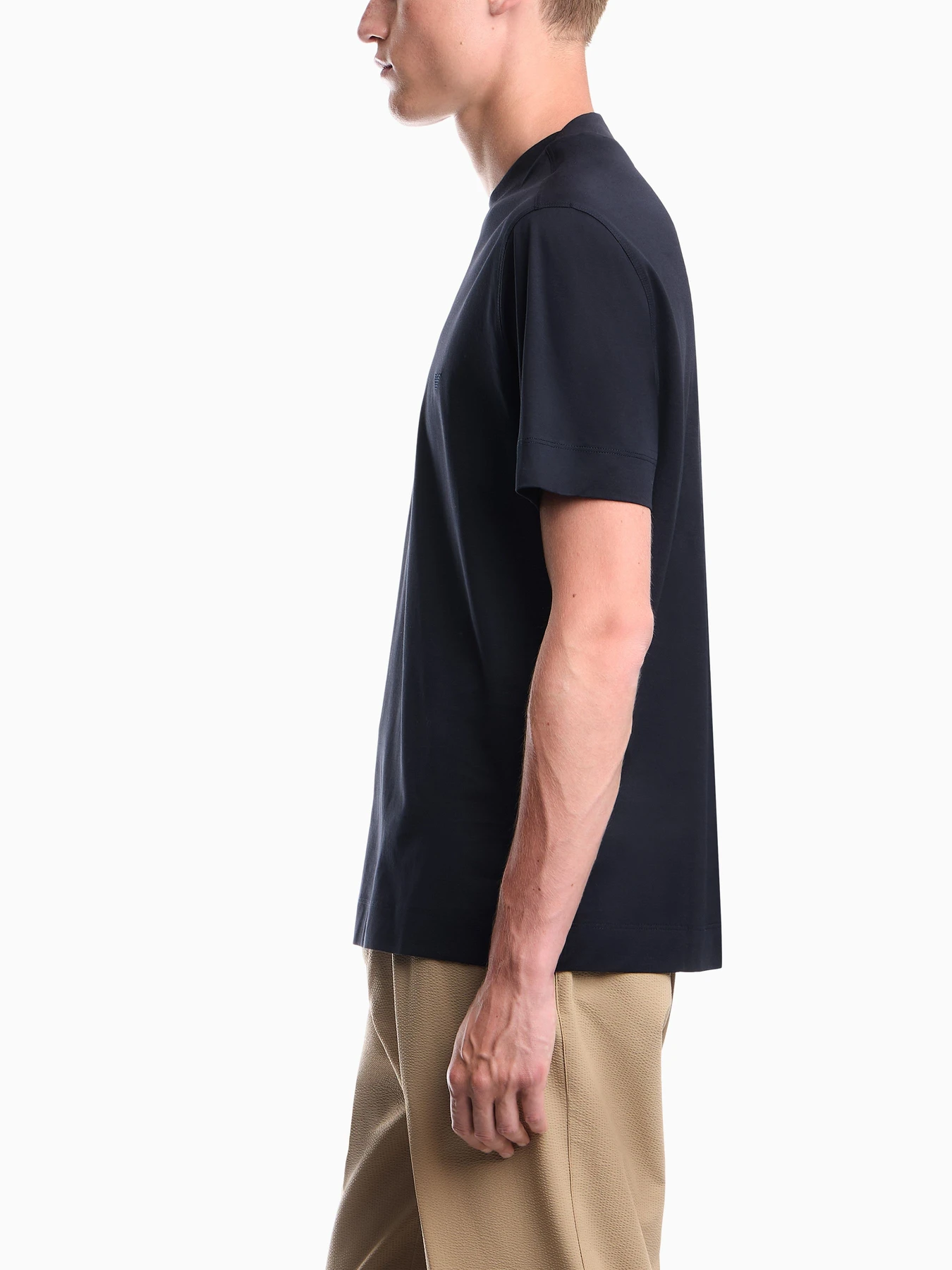 Футболки и поло Emporio Armani модель EM006779-AF28078-UB118 Футболки и поло Emporio Armani модель EM006779-AF28078-UB118 Фото