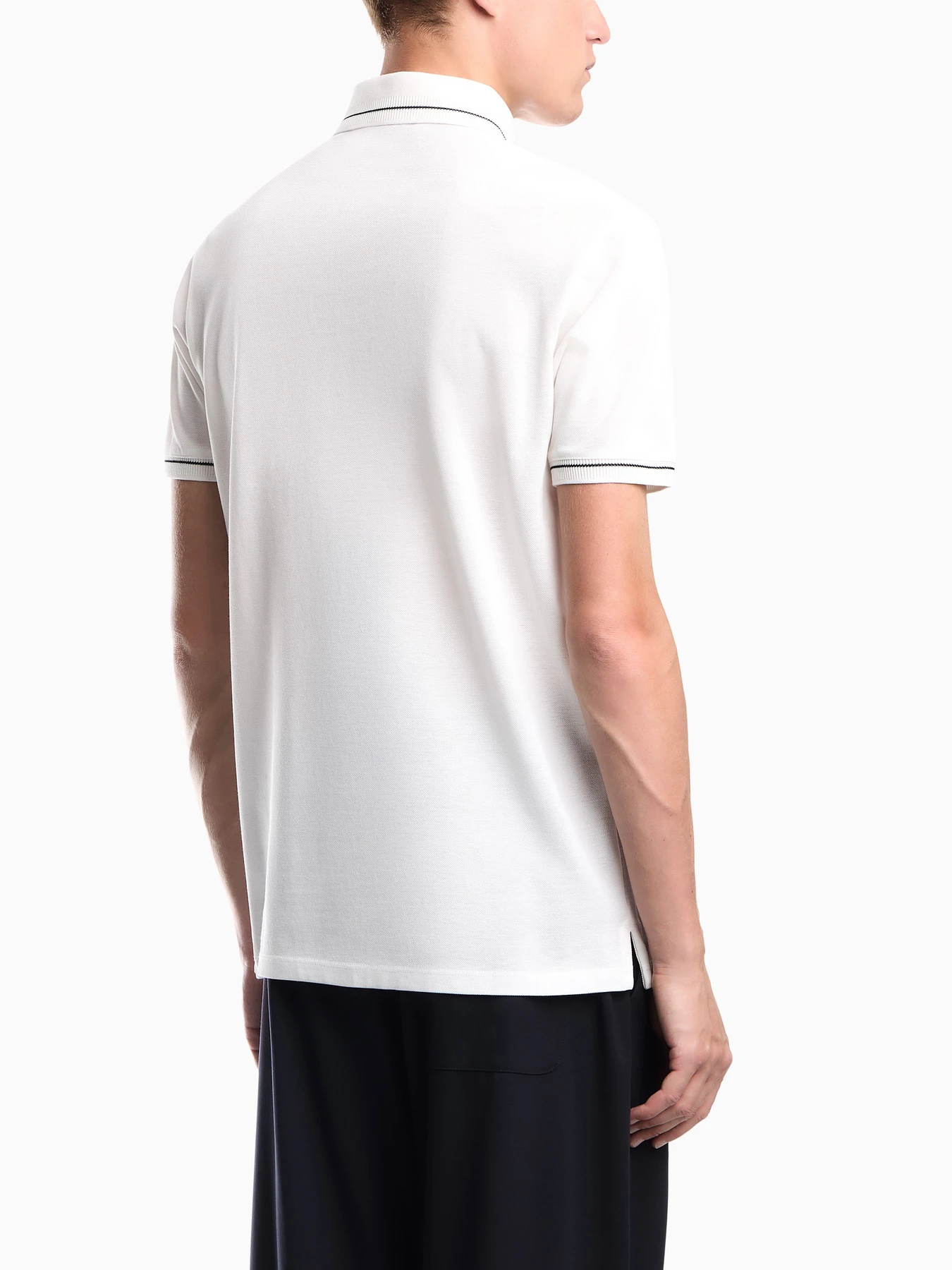 Футболки и поло Emporio Armani модель EM006625-AF12955-U0003 Футболки и поло Emporio Armani модель EM006625-AF12955-U0003 Фото