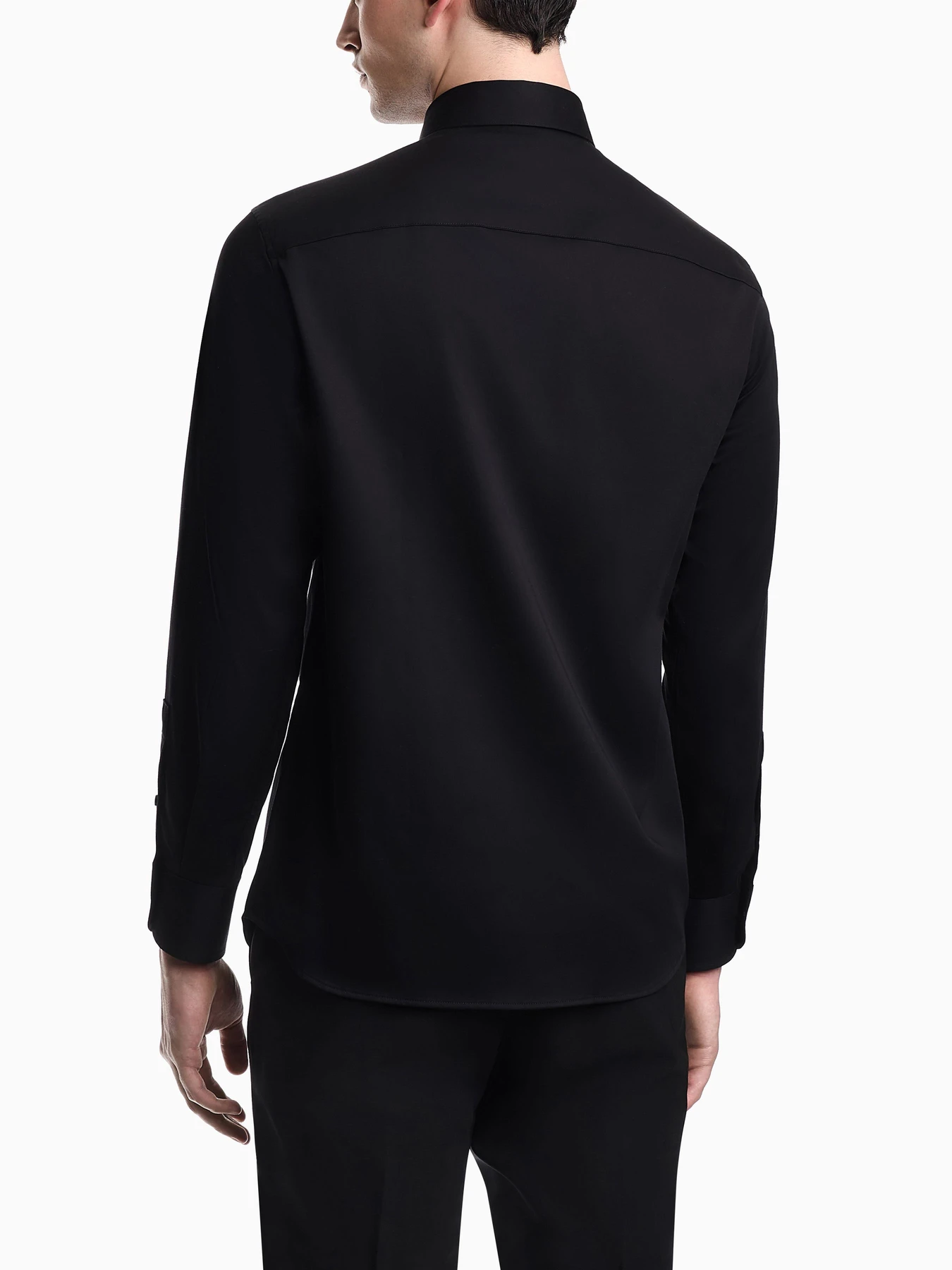 Рубашки Emporio Armani модель EM005123-AF23800-UC001 Фото