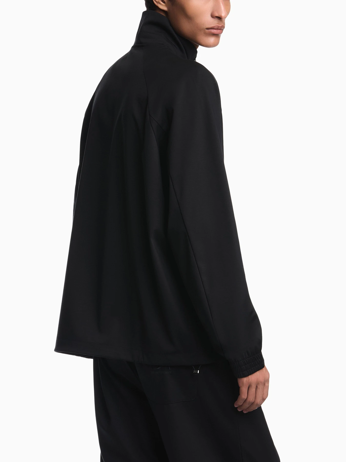 Худи и свитшоты Emporio Armani модель EM006859-AF28109-UC001 Худи и свитшоты Emporio Armani модель EM006859-AF28109-UC001 Фото