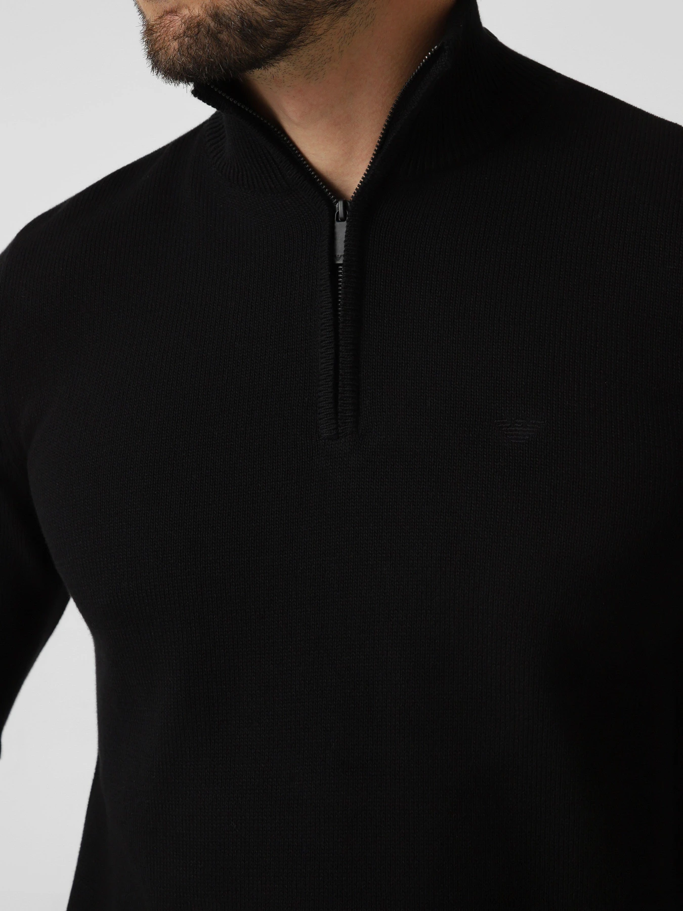 Светри та кардигани Emporio Armani модель EM005176-AF24121-UC001 Светри та кардигани Emporio Armani модель EM005176-AF24121-UC001 Фото