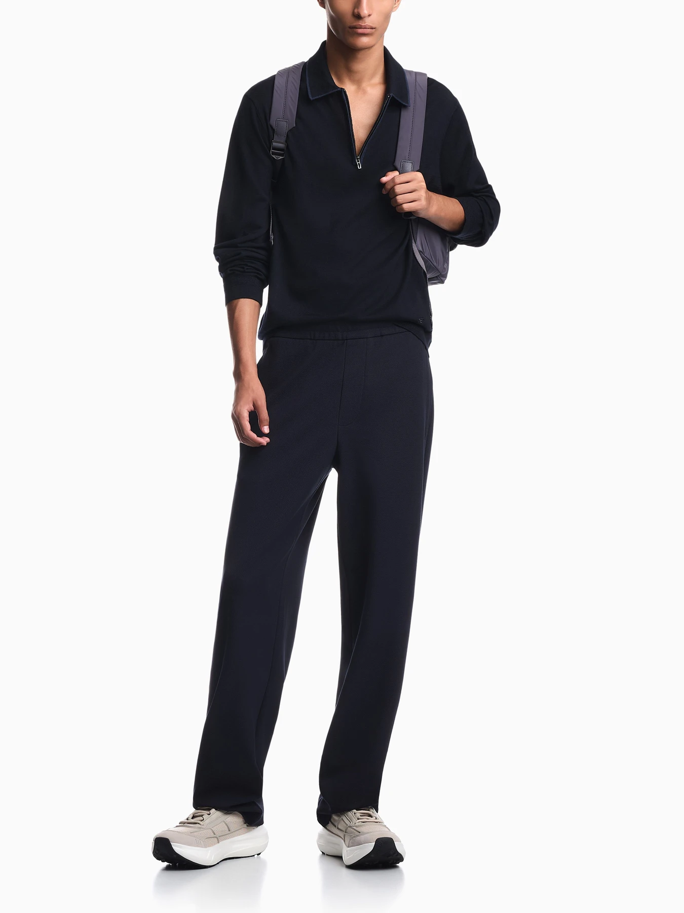 Свитеры и кардиганы Emporio Armani модель EM006224-AF27805-UB118 Свитеры и кардиганы Emporio Armani модель EM006224-AF27805-UB118 Фото