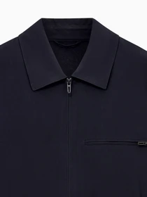 Куртки и дубленки Emporio Armani модель EM006381-AF21368-UB118 Фото