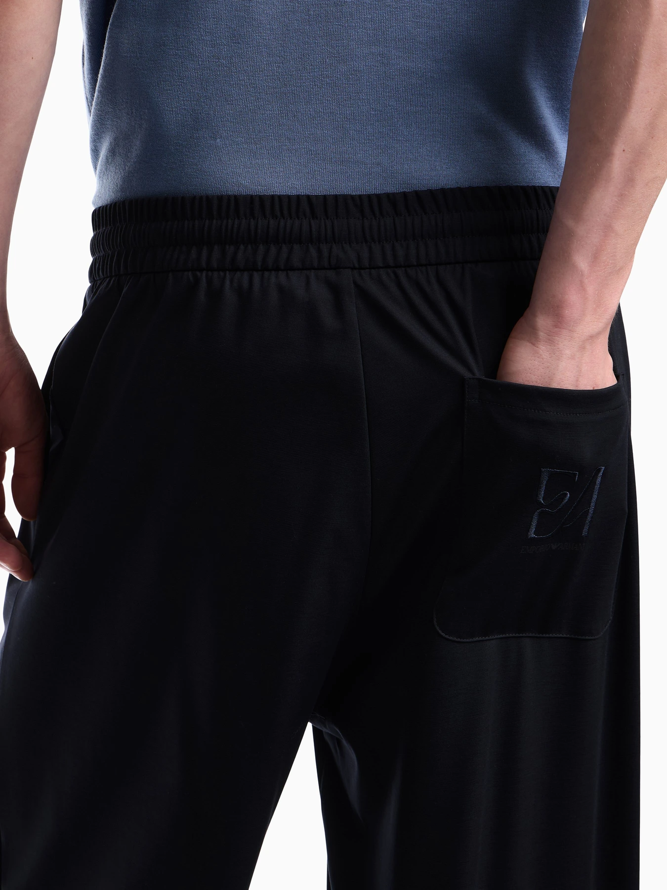 Брюки Emporio Armani модель EM006858-AF28109-UB118 Брюки Emporio Armani модель EM006858-AF28109-UB118 Фото
