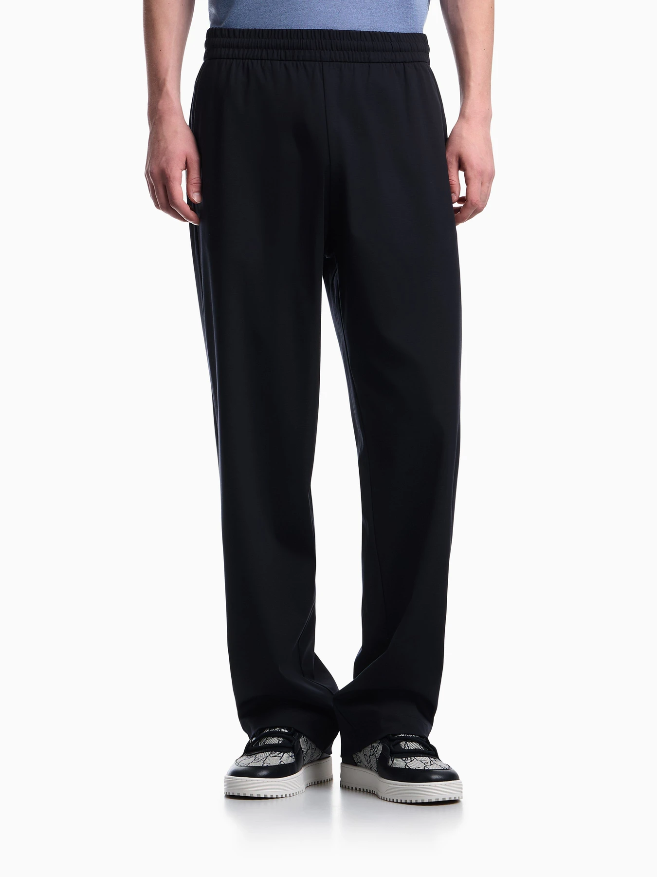 Брюки Emporio Armani модель EM006858-AF28109-UB118 Брюки Emporio Armani модель EM006858-AF28109-UB118 Фото