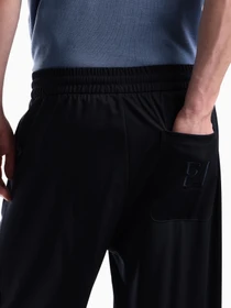 Брюки Emporio Armani модель EM006858-AF28109-UB118 Фото