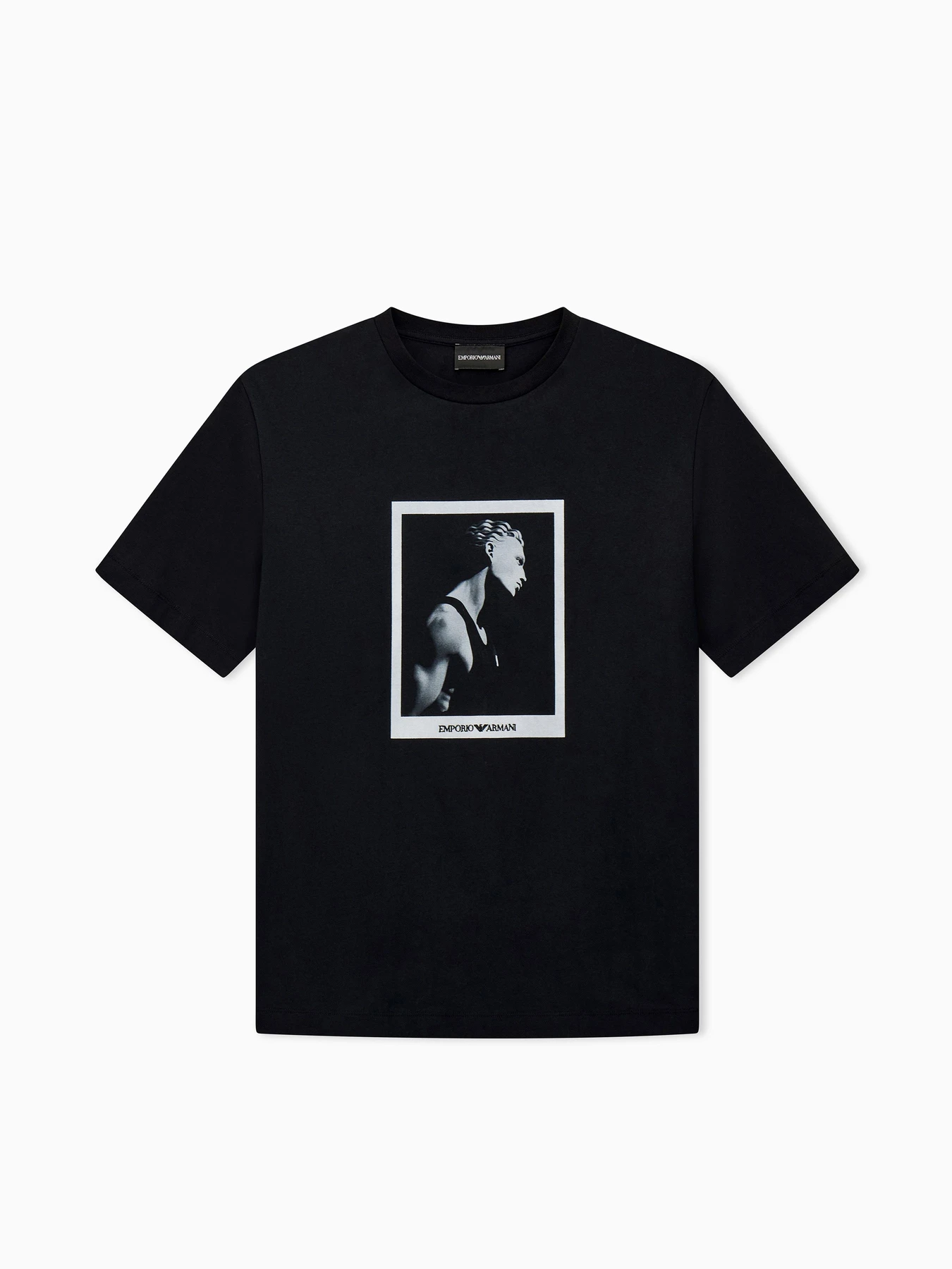 Футболки и поло Emporio Armani модель EM006931-AF23082-FC302 Фото