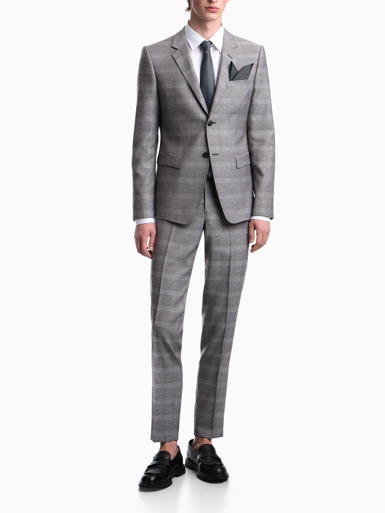 Рубашки Emporio Armani модель EM000099-TE23244-U0006 Рубашки Emporio Armani модель EM000099-TE23244-U0006 Фото