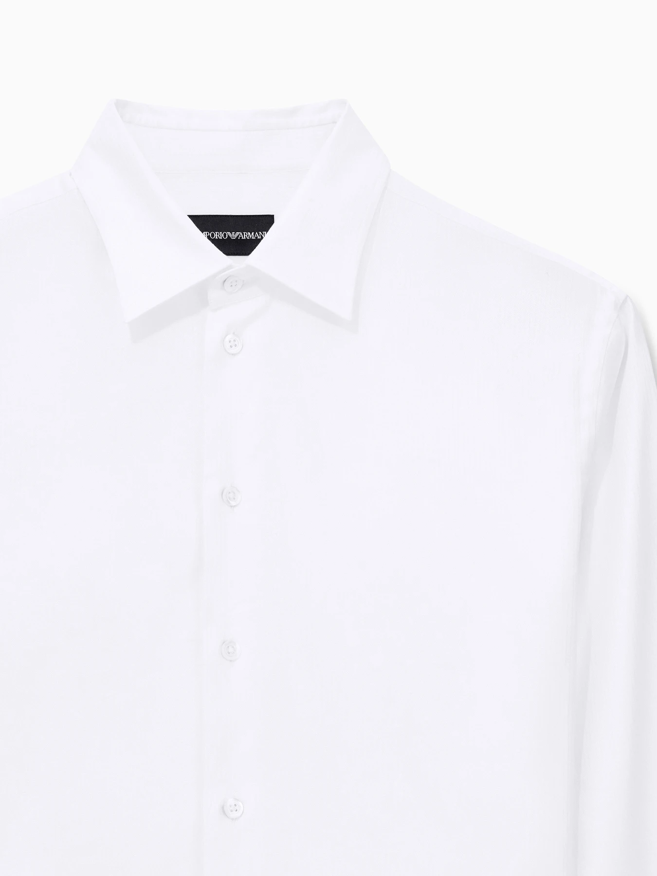 Рубашки Emporio Armani модель EM000099-TE23244-U0006 Рубашки Emporio Armani модель EM000099-TE23244-U0006 Фото