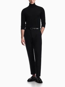Свитеры и кардиганы Emporio Armani модель EM005805-AF25400-UC001 Фото