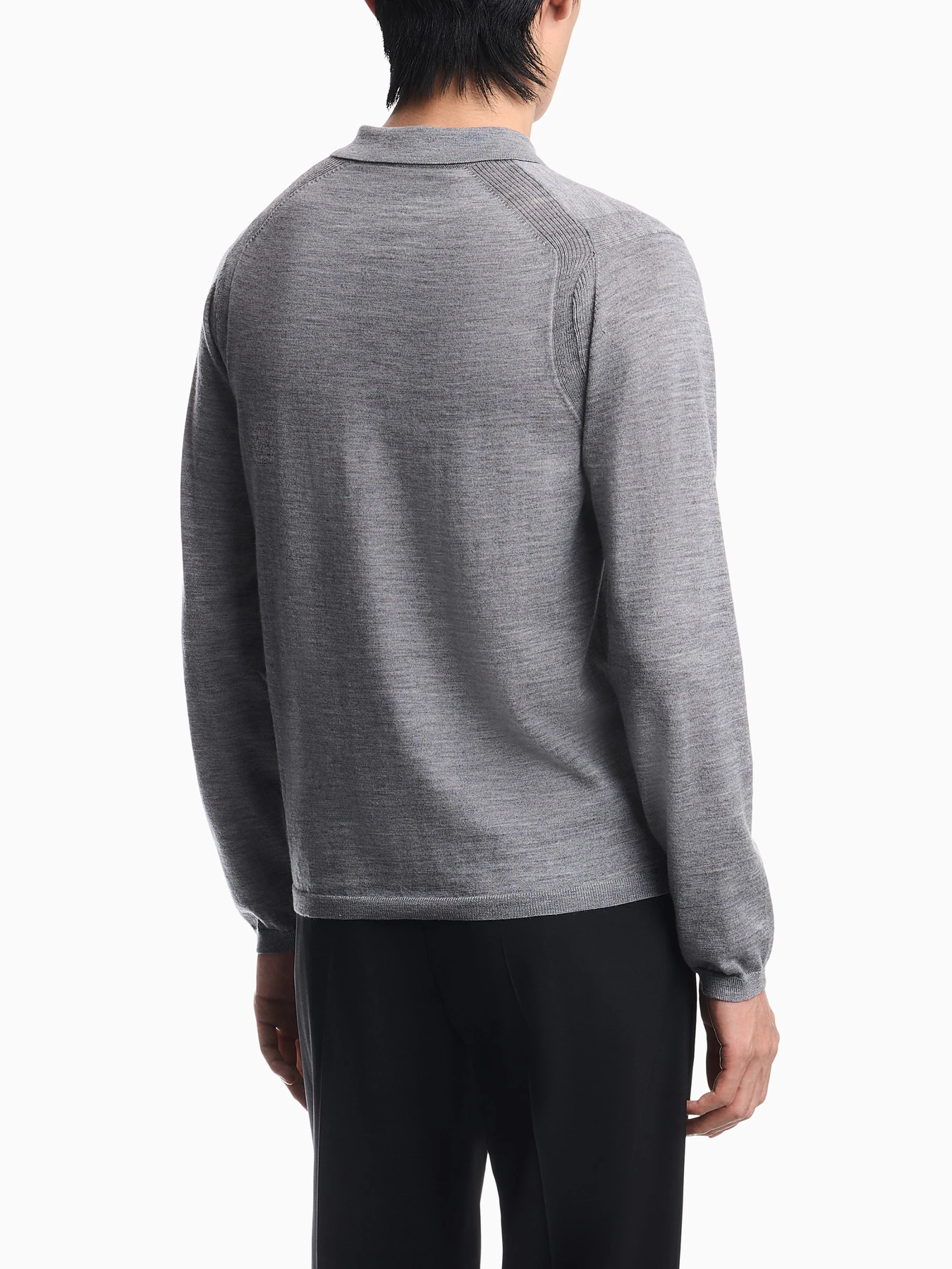 Свитеры и кардиганы Emporio Armani модель EM006293-AF29815-O8019 Фото