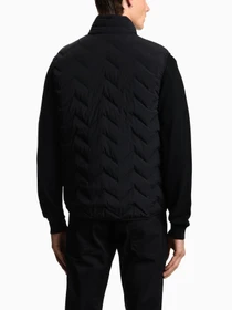 Куртки та дублянки Emporio Armani модель EM004946-AF18499-UC001 Фото