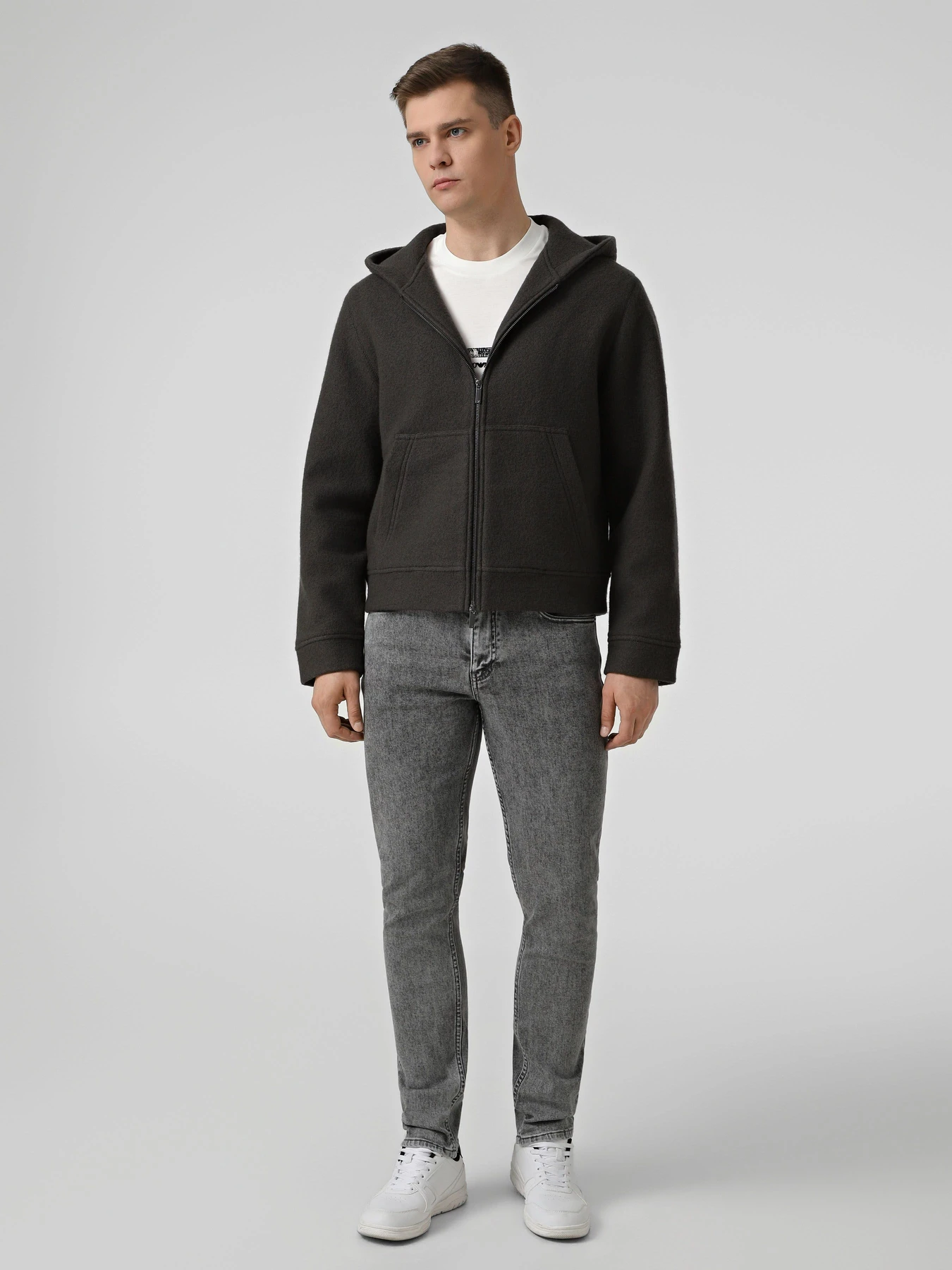 Куртки и дубленки Emporio Armani модель EM006436-AF29844-U8122 Фото