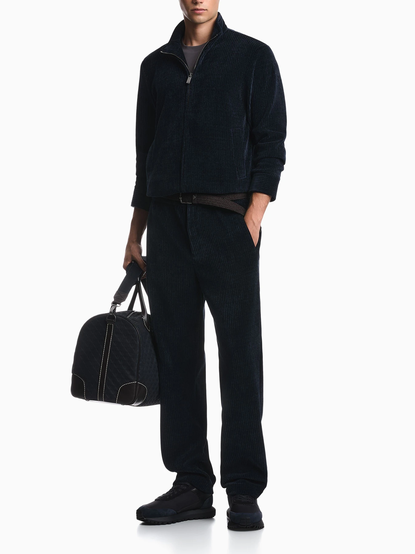 Куртки и дубленки Emporio Armani модель EM007378-TE23228-UB109 Куртки и дубленки Emporio Armani модель EM007378-TE23228-UB109 Фото